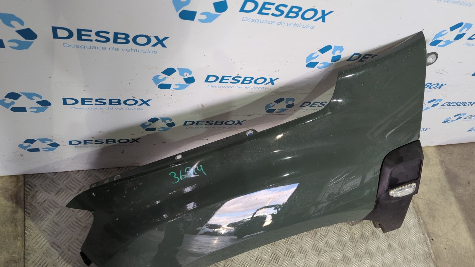 Recambio de ALETA DELANTERA IZQUIERDA para DACIA DUSTER II 0.999 H4DF4 - VERDE 2