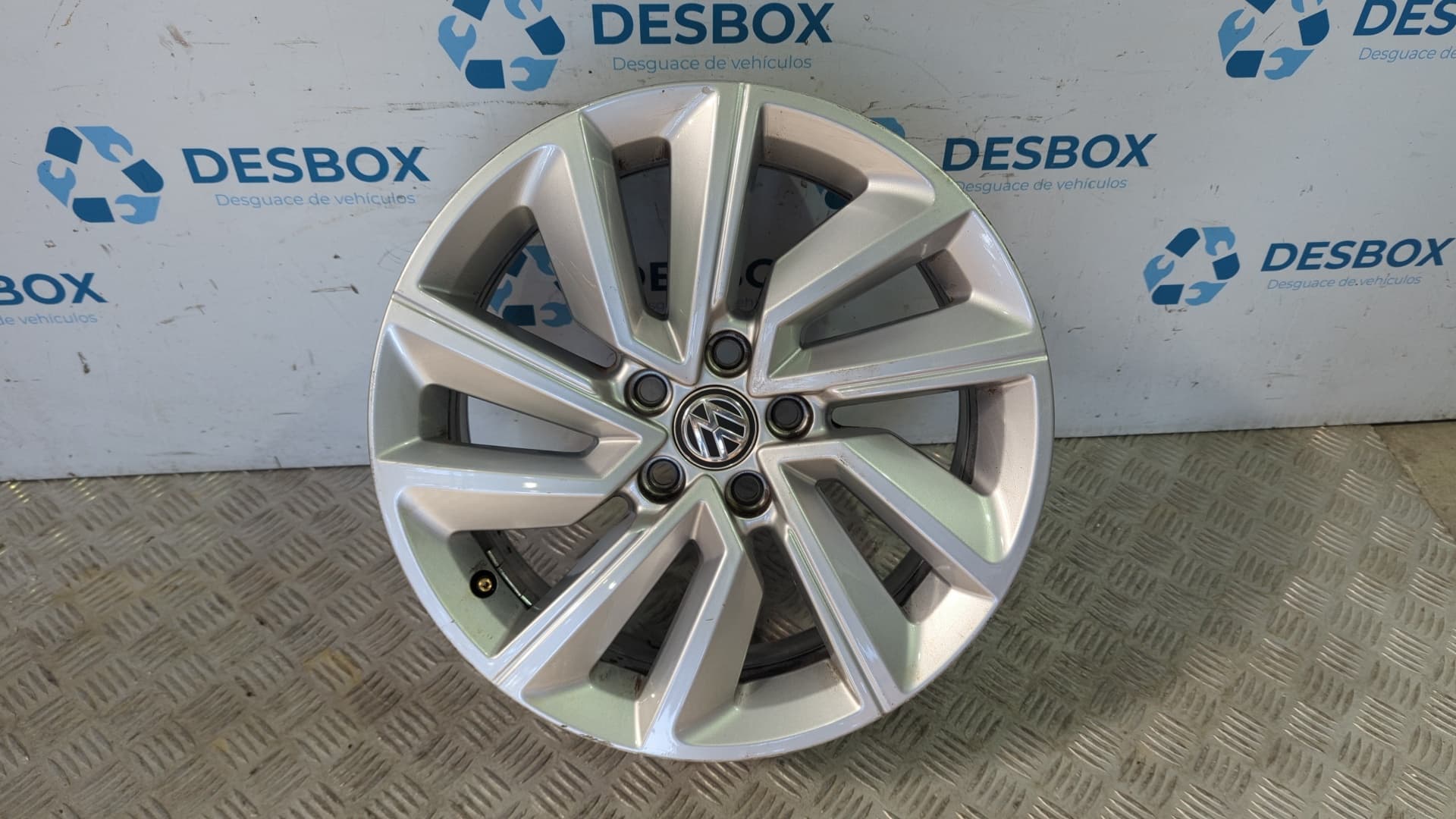 Recambio de JUEGO LLANTAS para VOLKSWAGEN T-CROSS (D31) 1.0 TSI DKLA referencia OEM IAM 2GM601025S - NARANJA 7