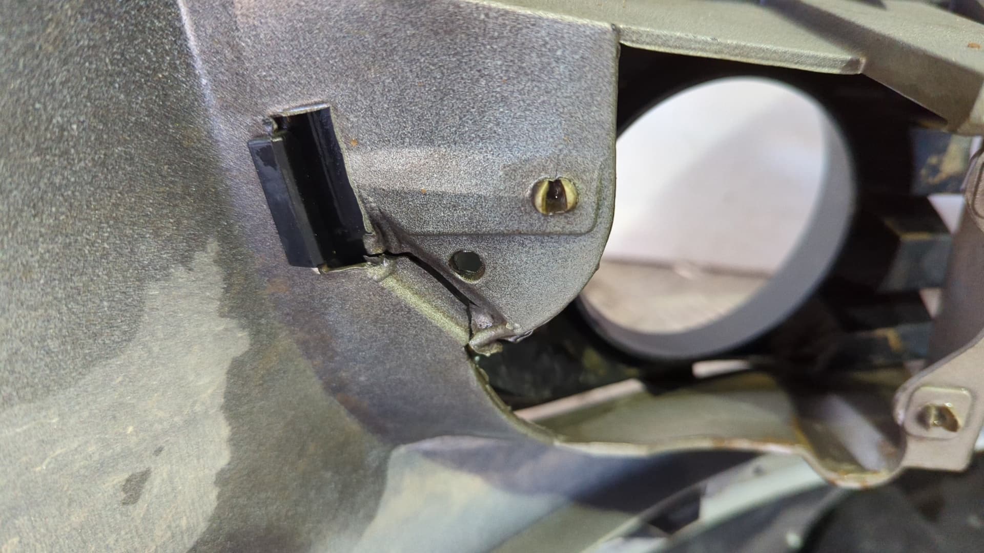 Recambio de PARAGOLPES DELANTERO para VOLKSWAGEN JETTA (1K2) 2.0 TDI BKD - VERDE 4