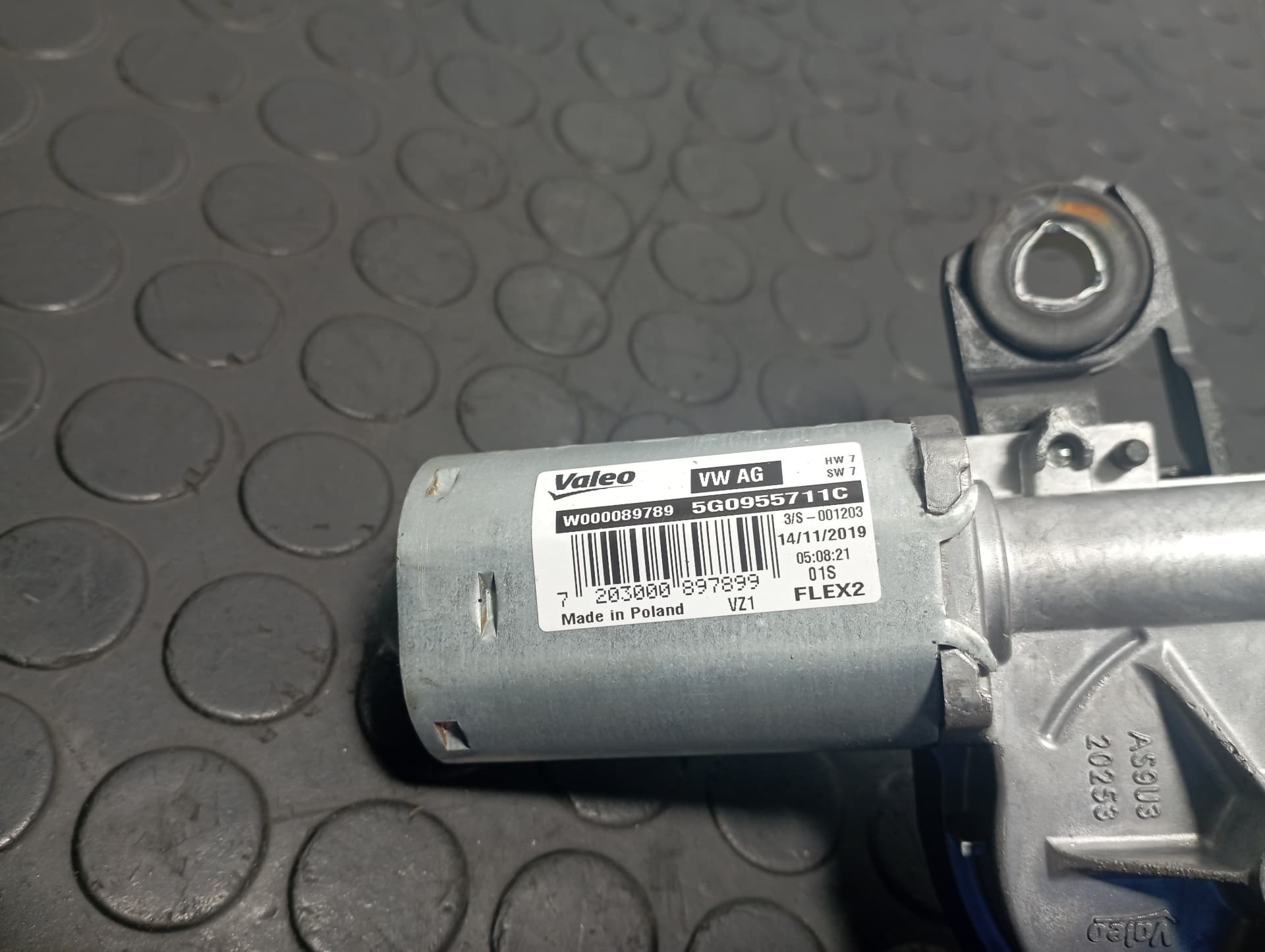 Recambio de MOTOR LIMPIA TRASERO para VOLKSWAGEN T-CROSS (D31) 1.0 TSI DKLA referencia OEM IAM 5G0955711C - NARANJA 2