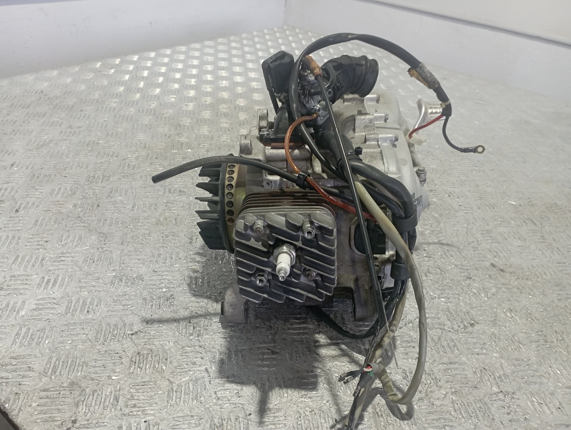 Recambio de MOTOR  para PIAGGIO (VESPA) VESPA C38 LX 50  50 referencia OEM IAM C161M - BLANCO 3