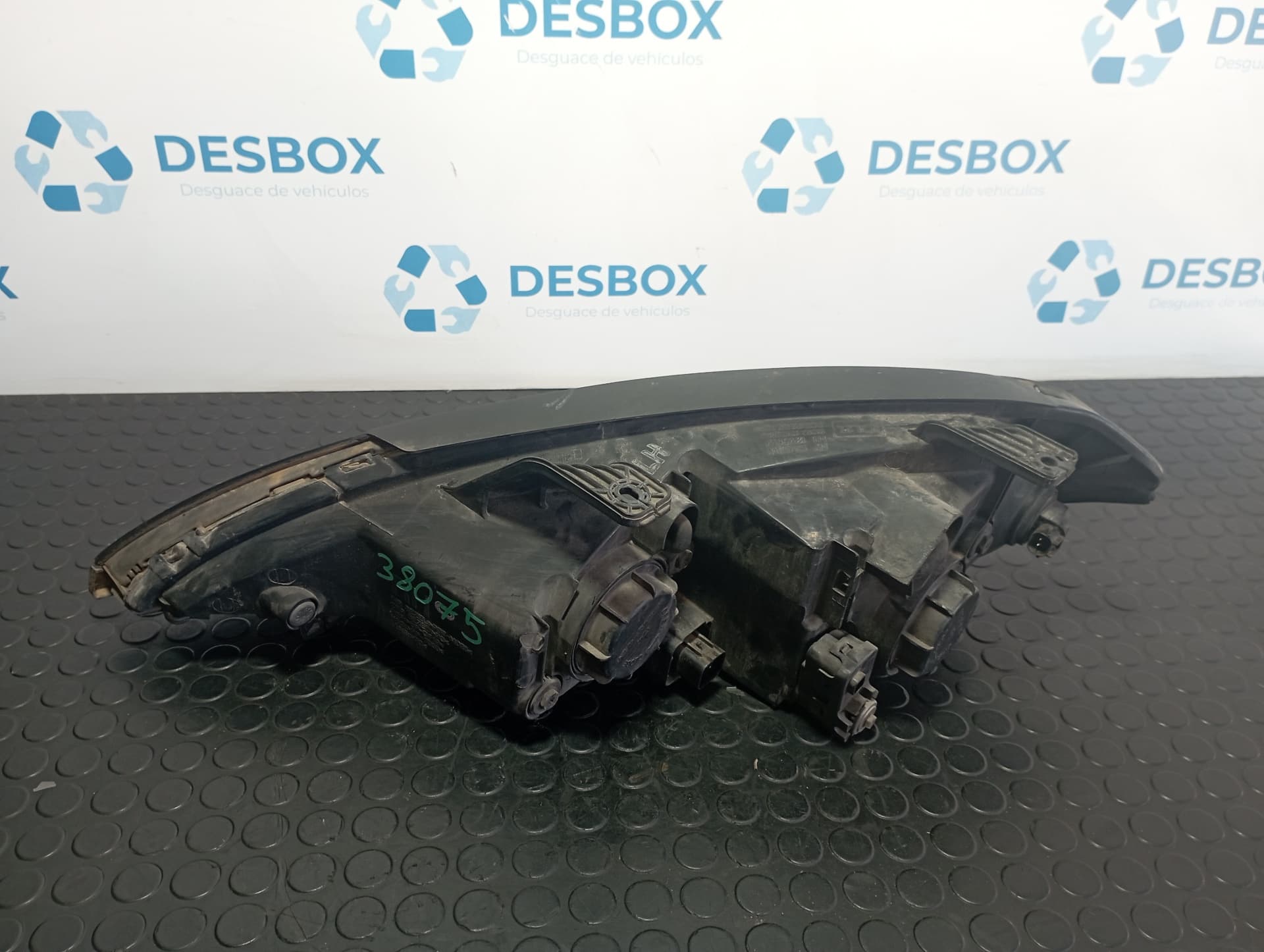 Recambio de FARO DERECHO para SSANGYONG KYRON 2.0 DI D20DT referencia OEM IAM 8310209100 - GRIS 3