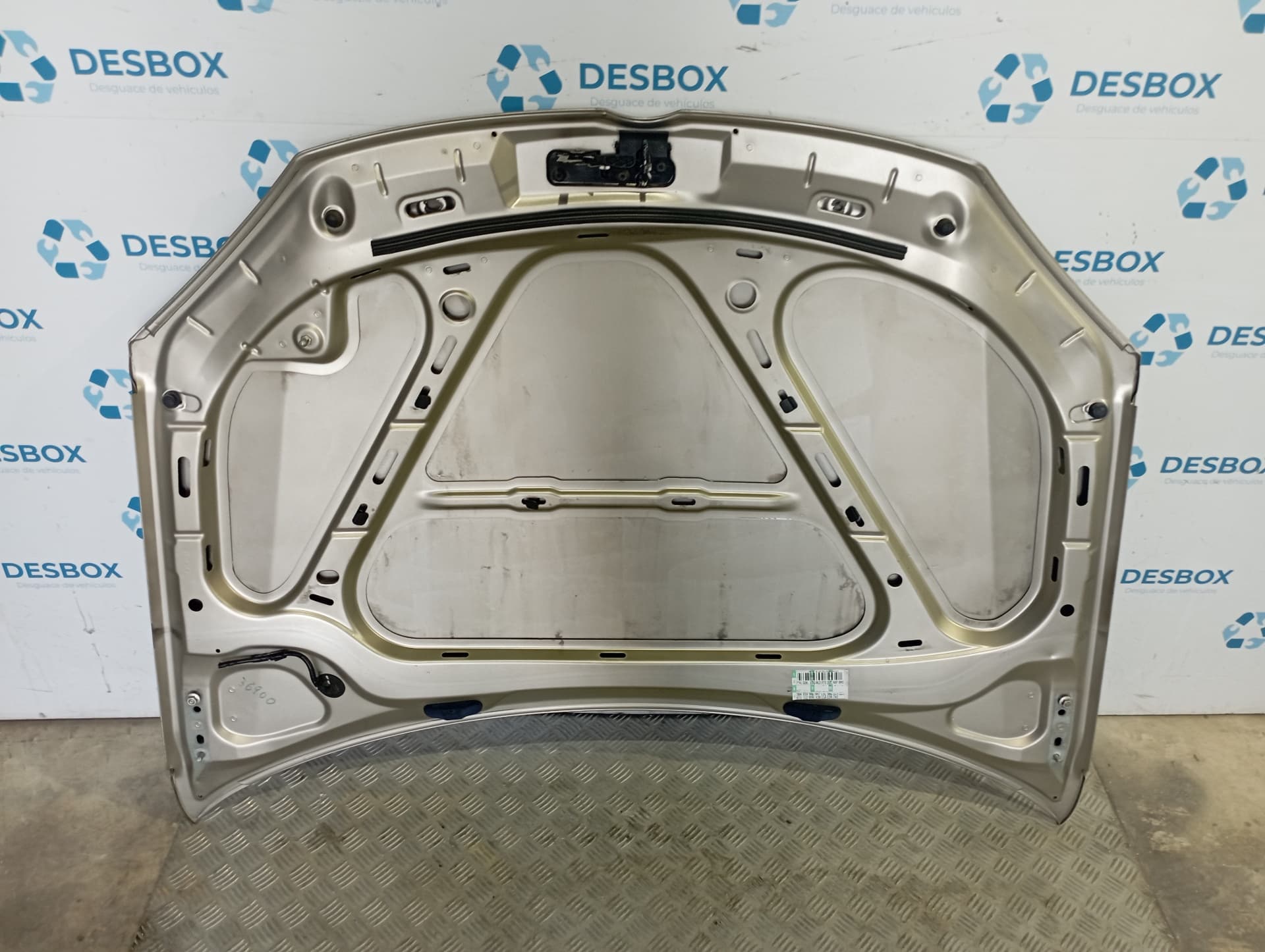 Recambio de CAPO para VOLKSWAGEN JETTA (1K2) 2.0 TDI BKD - VERDE 5