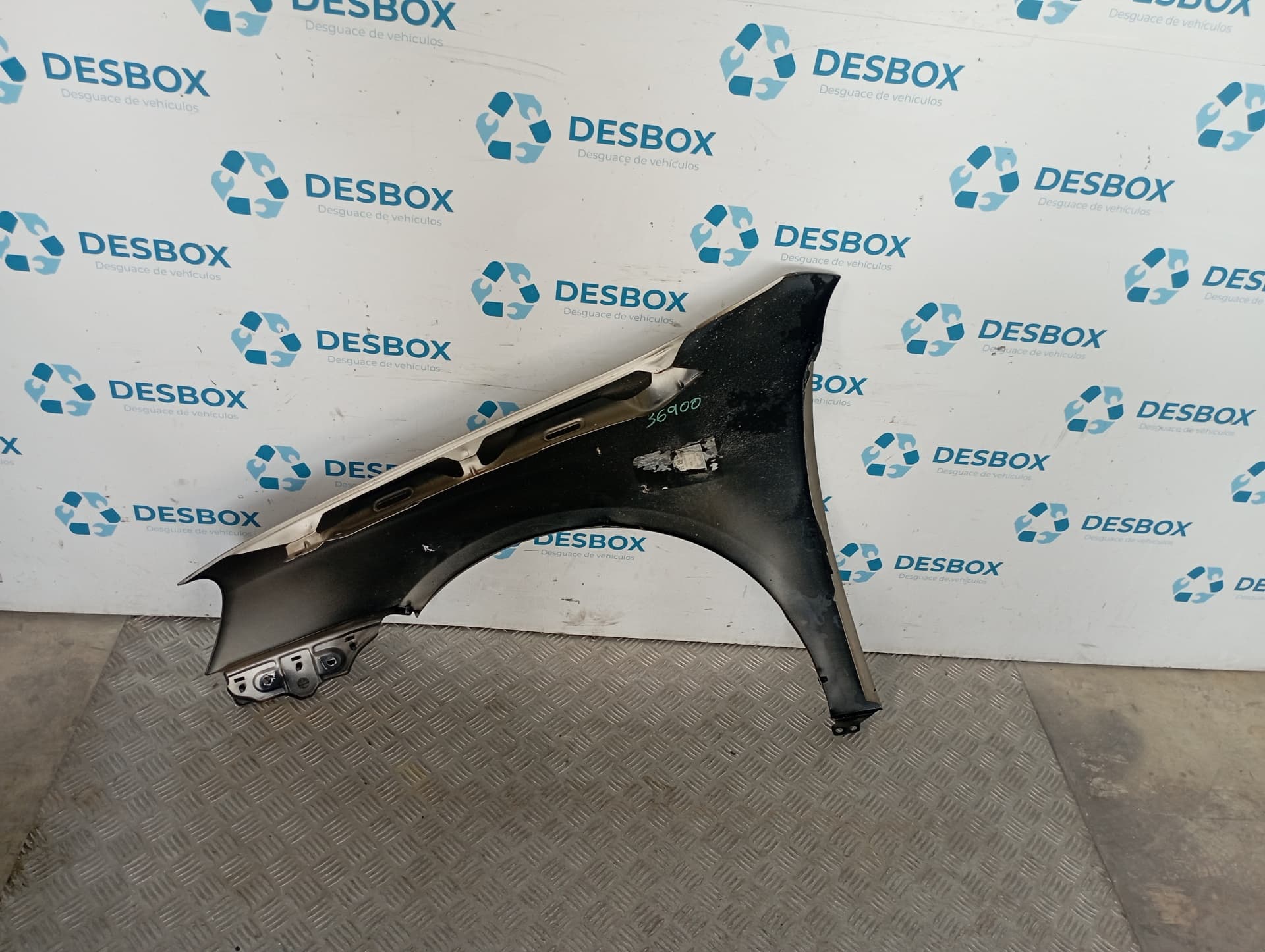 Recambio de ALETA DELANTERA DERECHA para VOLKSWAGEN JETTA (1K2) 2.0 TDI BKD - VERDE 4