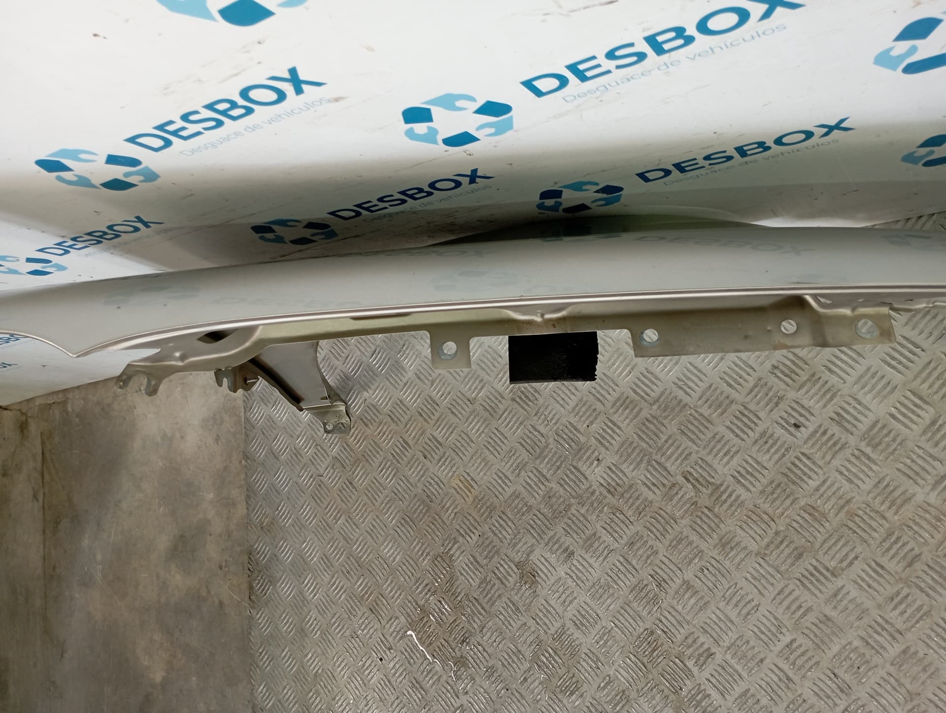 Recambio de ALETA DELANTERA IZQUIERDA para VOLKSWAGEN JETTA (1K2) 2.0 TDI BKD - VERDE 8