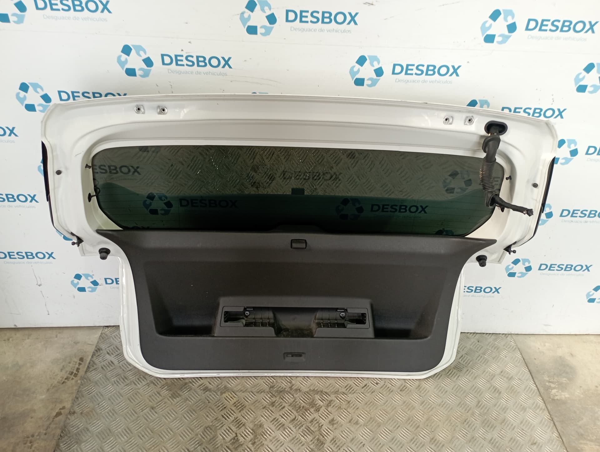 Recambio de PORTON TRASERO para VOLKSWAGEN T-CROSS (D31) 1.0 TSI DKLA - NARANJA 3