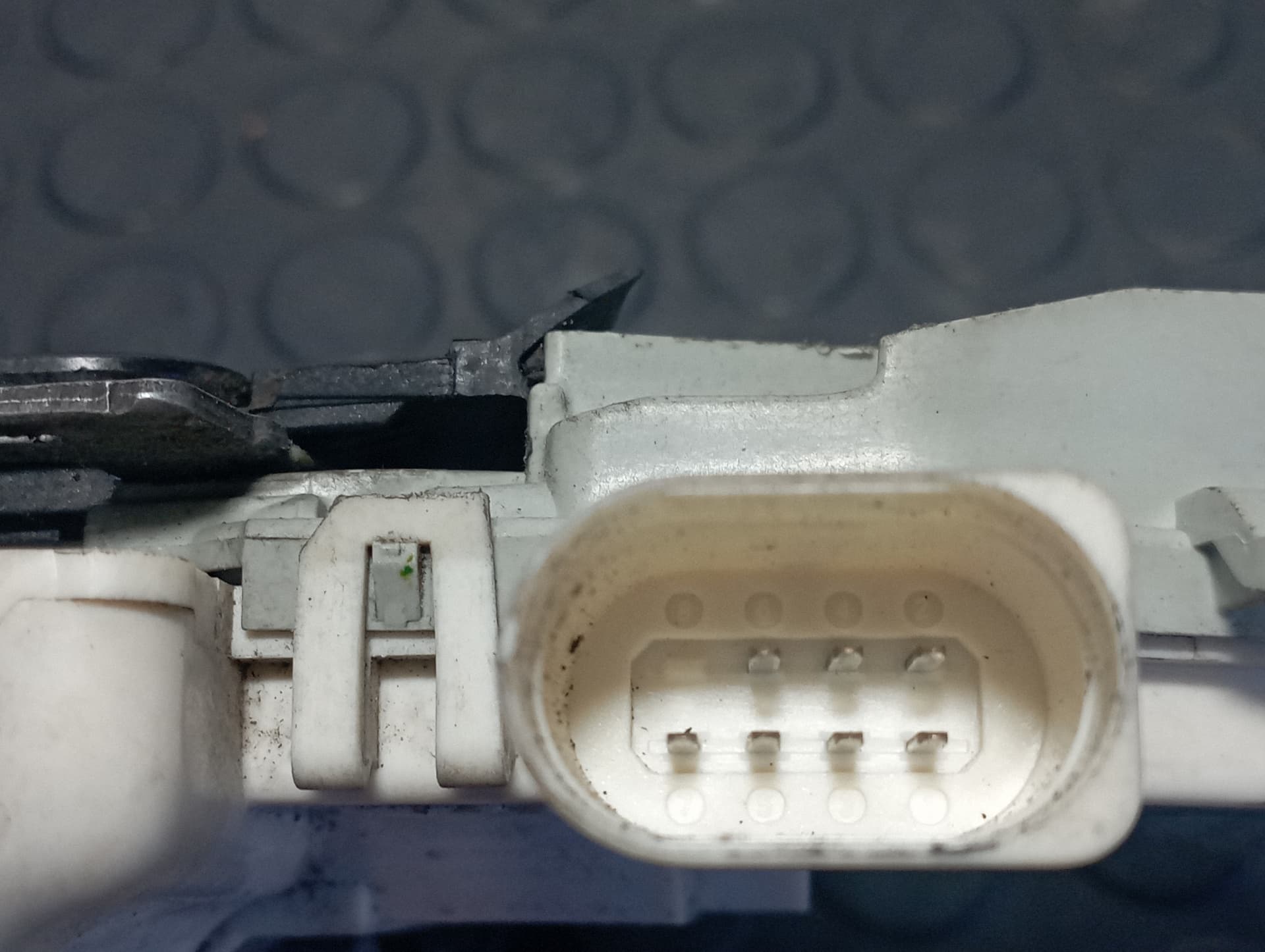 Recambio de CERRADURA PUERTA DELANTERA IZQUIERDA para SEAT LEON (1P1) Reference CAYC referencia OEM IAM 1P1837015B - BLANCO 2