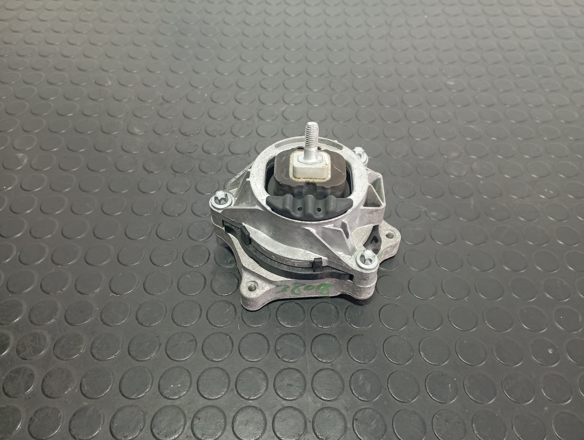 Recambio de SOPORTE MOTOR DERECHO para BMW SERIE 3 LIM. (F30) * B47D20A referencia OEM IAM 685941201 - NEGRO 3