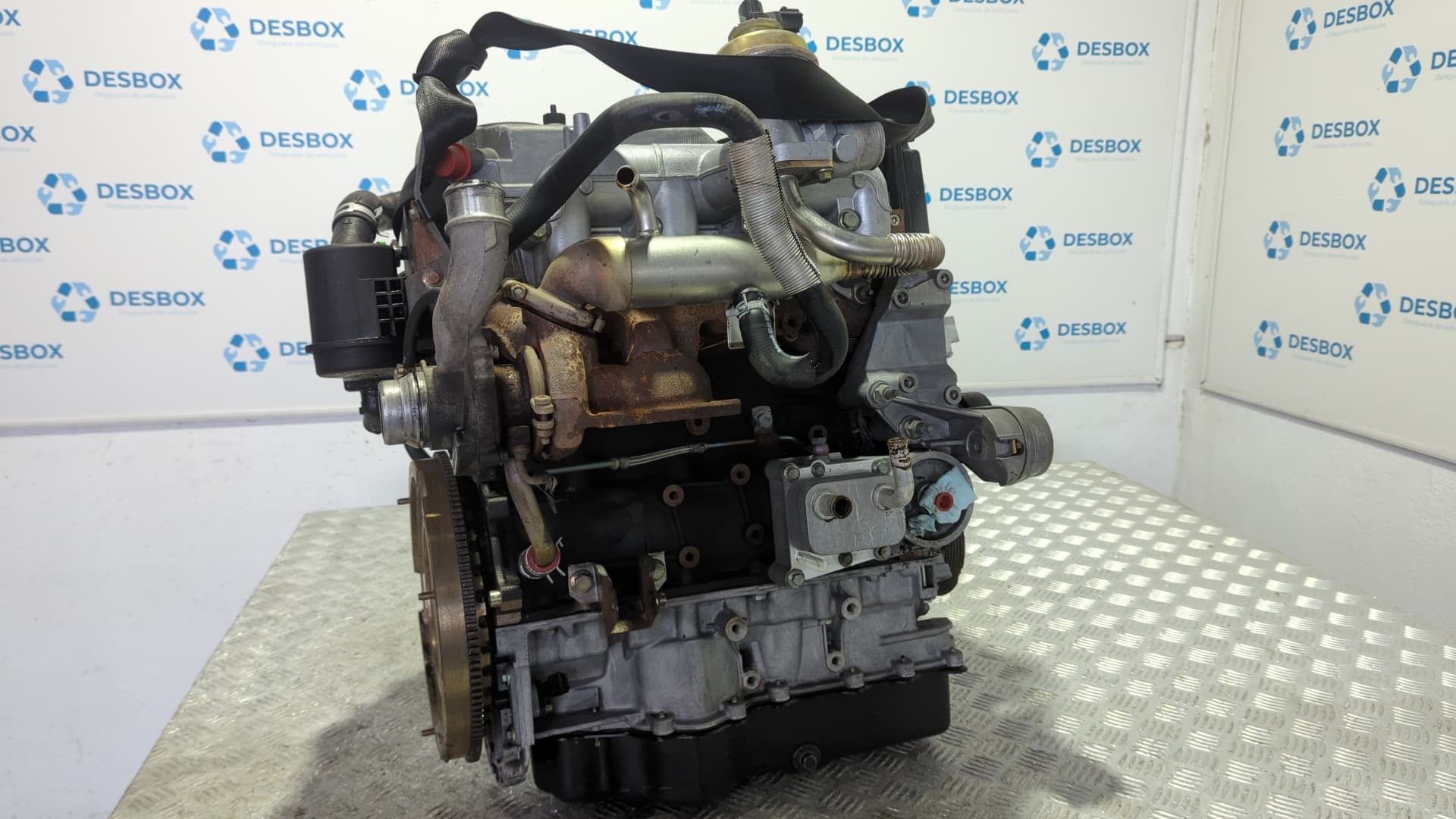 Recambio de MOTOR para FORD FOCUS BERLINA (CAK) C9DB referencia OEM IAM C9DB - NEGRO 2