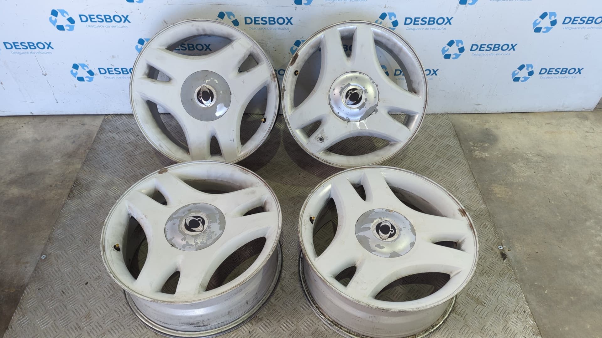 Recambio de JUEGO LLANTAS para SSANGYONG KYRON 2.0 DI D20DT referencia OEM IAM 4173009260 - GRIS