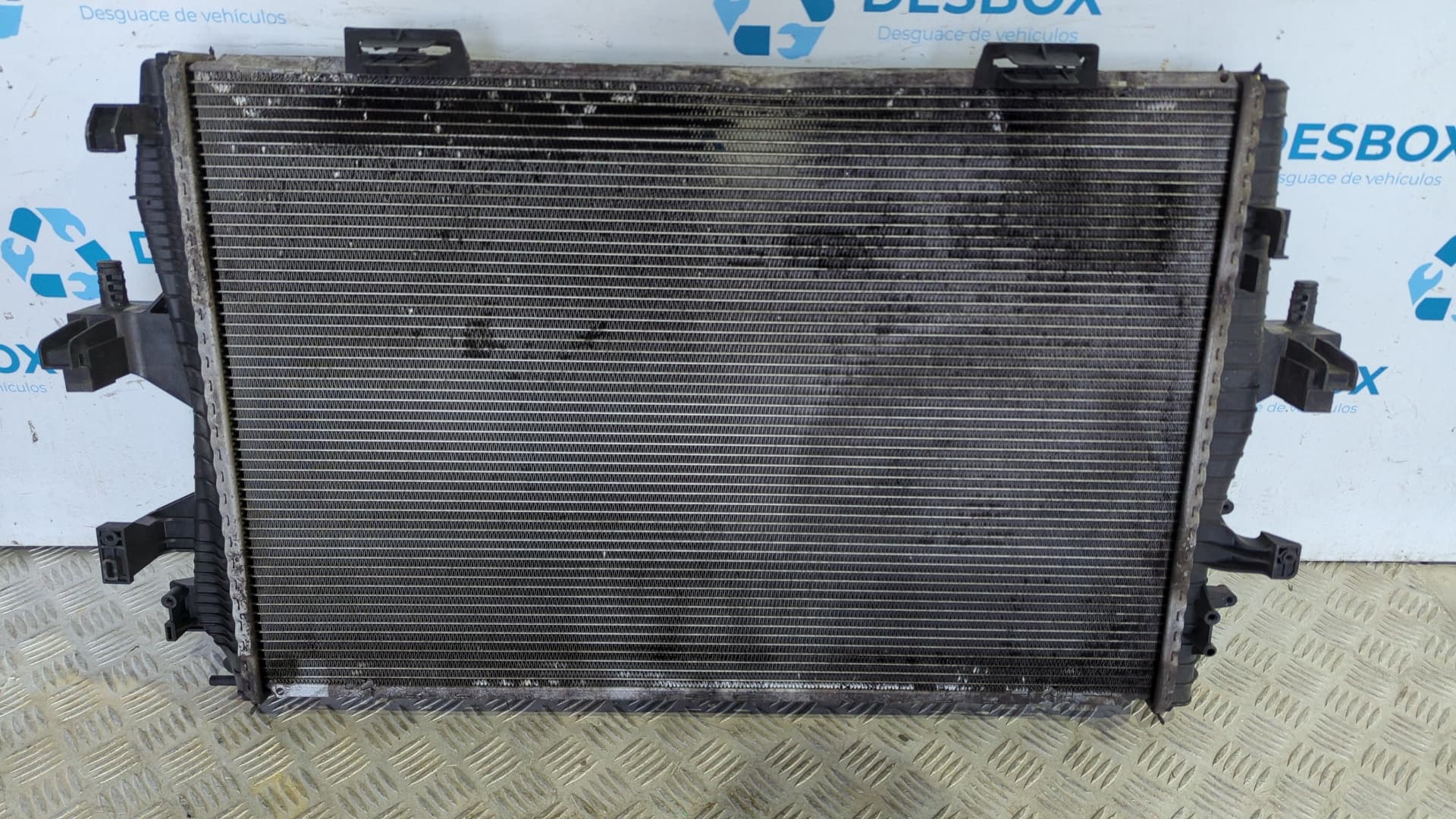 Recambio de RADIADOR AGUA para VOLKSWAGEN T5 TRANSPORTER/FURGONETA 1.9 TDI CAT (AXB) AXB referencia OEM IAM 7H0121253F 4