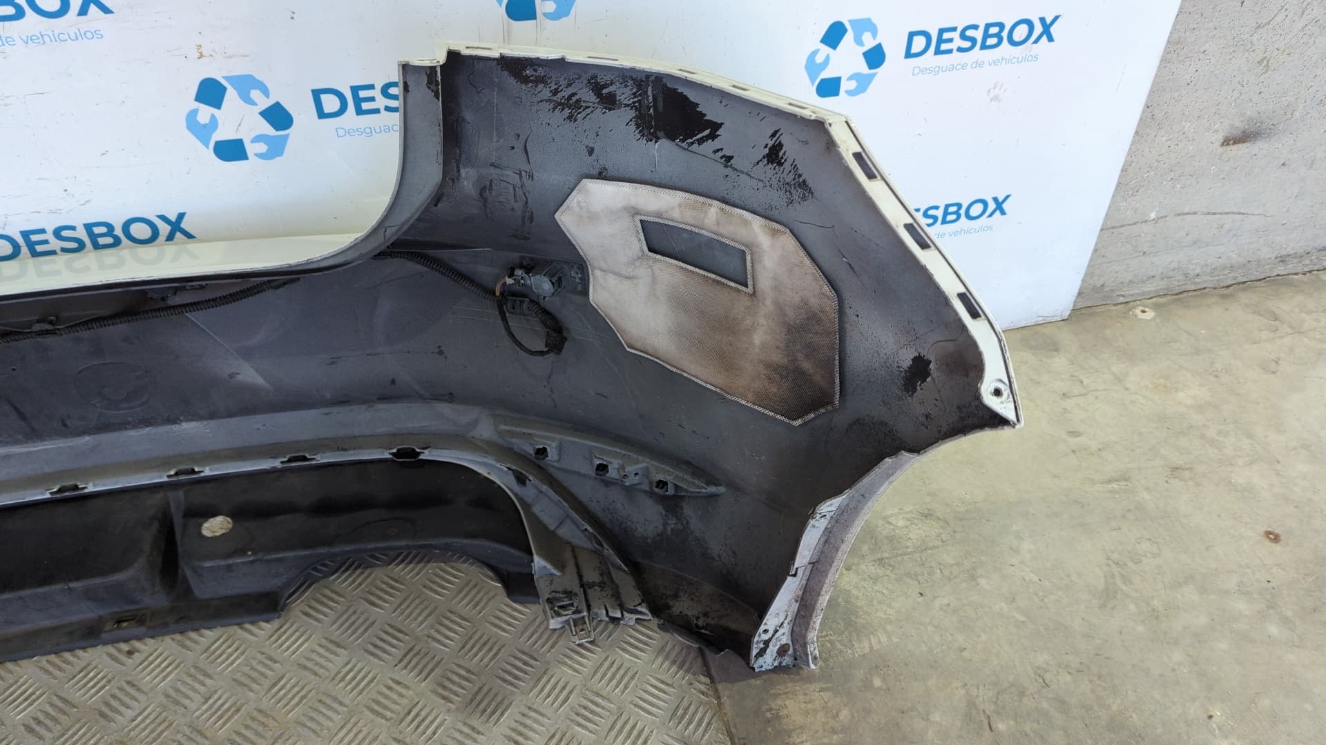 Recambio de PARAGOLPES TRASERO para VOLKSWAGEN GOLF VII LIM. (5G1) CRL - BLANCO 5