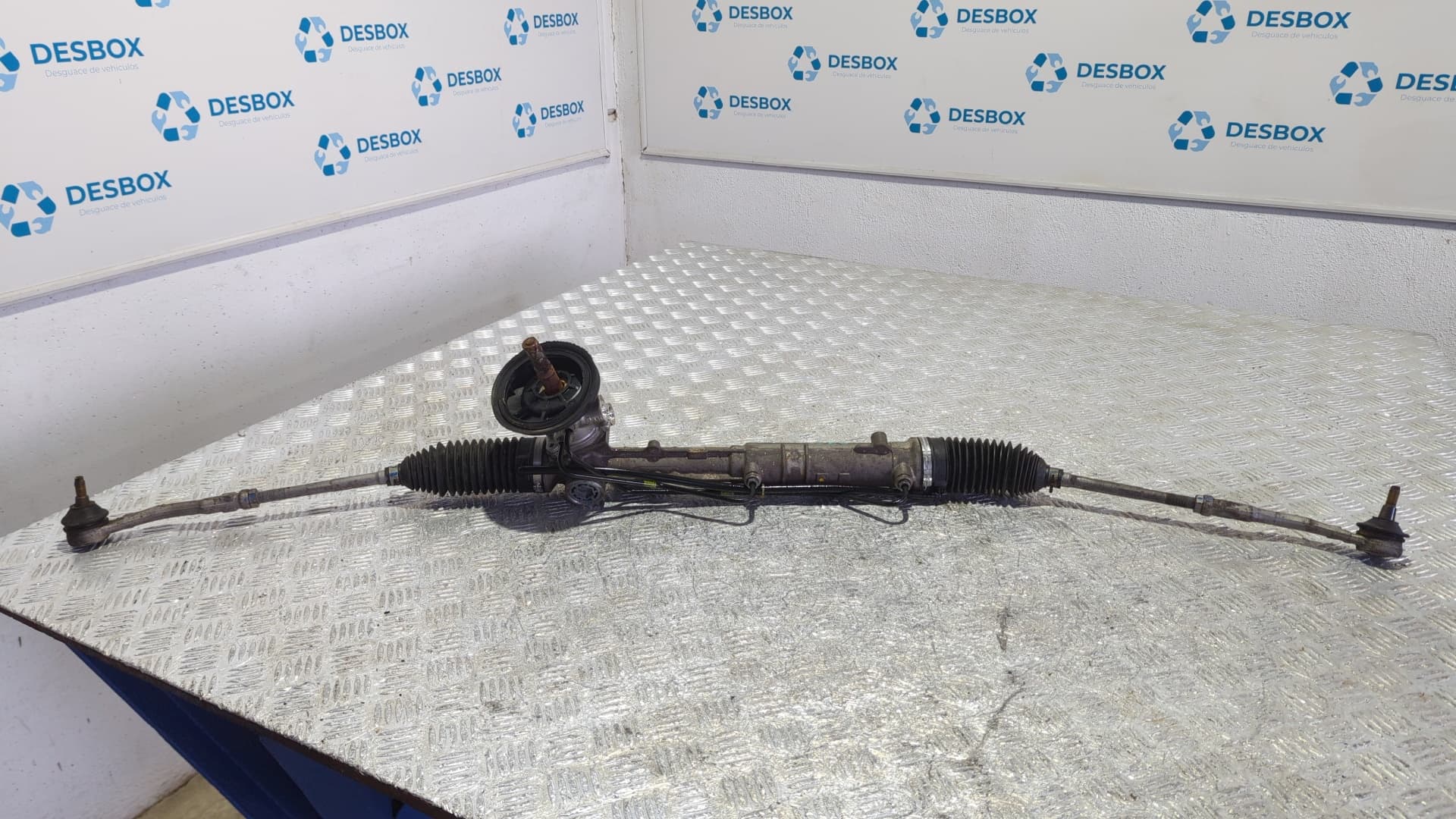 Recambio de CREMALLERA DIRECCION para PEUGEOT 3008 5F01 referencia OEM IAM 6820000084 - NEGRO