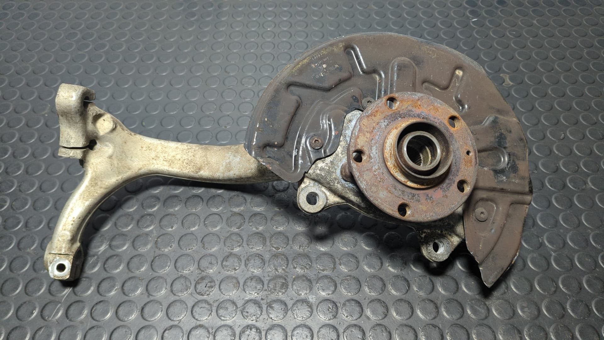 Recambio de MANGUETA DELANTERA DERECHA para AUDI A4 CABRIO (8H) 3.0 TDI ASB referencia OEM IAM 8E0407242D - AZUL 2
