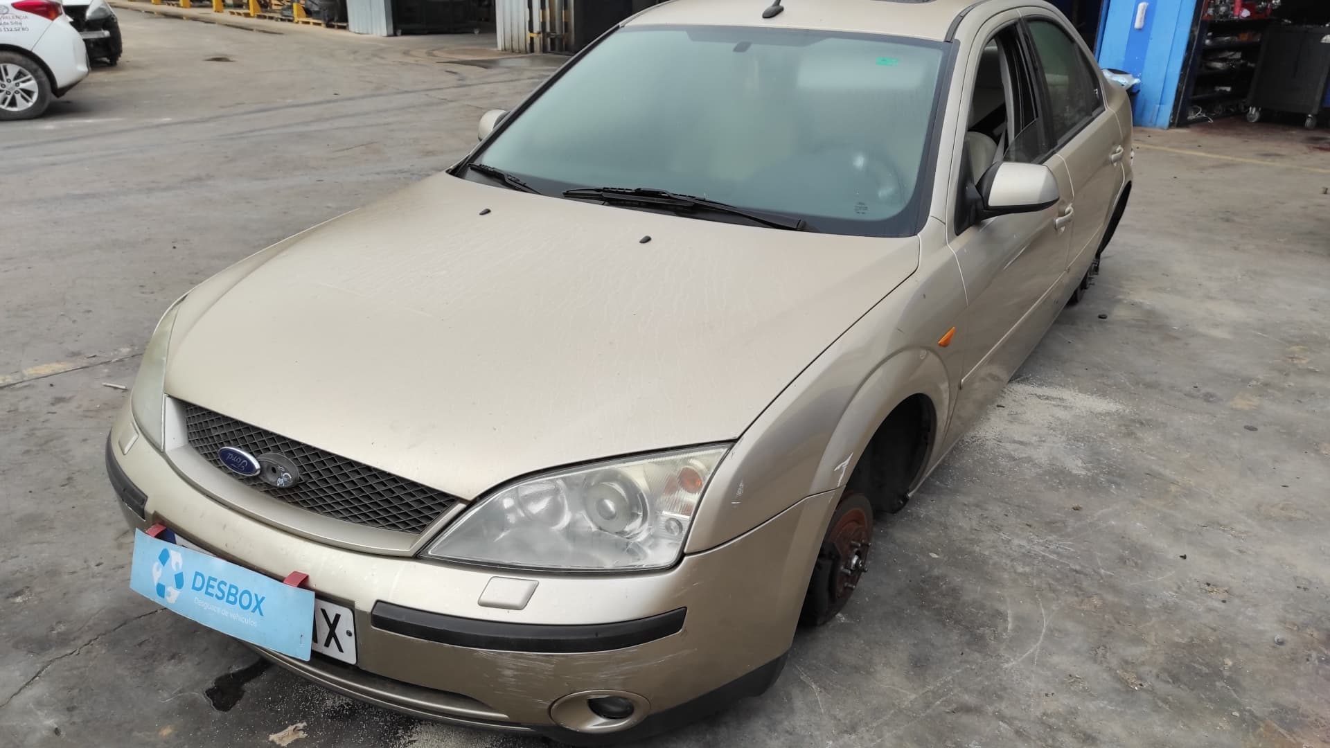 Recambio de PARAGOLPES TRASERO para FORD MONDEO BERLINA (GE) 2.0 GASOLINA CJBA - GRIS 4