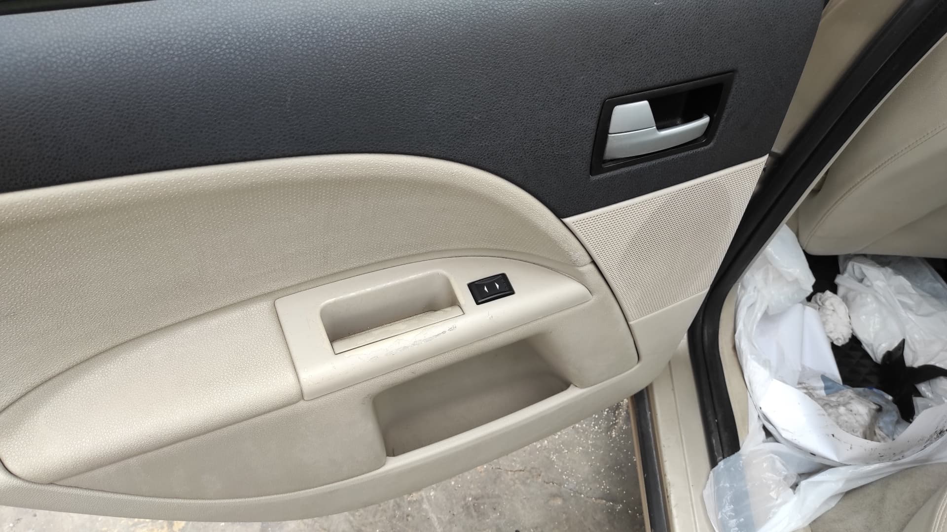 Recambio de PARAGOLPES TRASERO para FORD MONDEO BERLINA (GE) 2.0 GASOLINA CJBA - GRIS 2