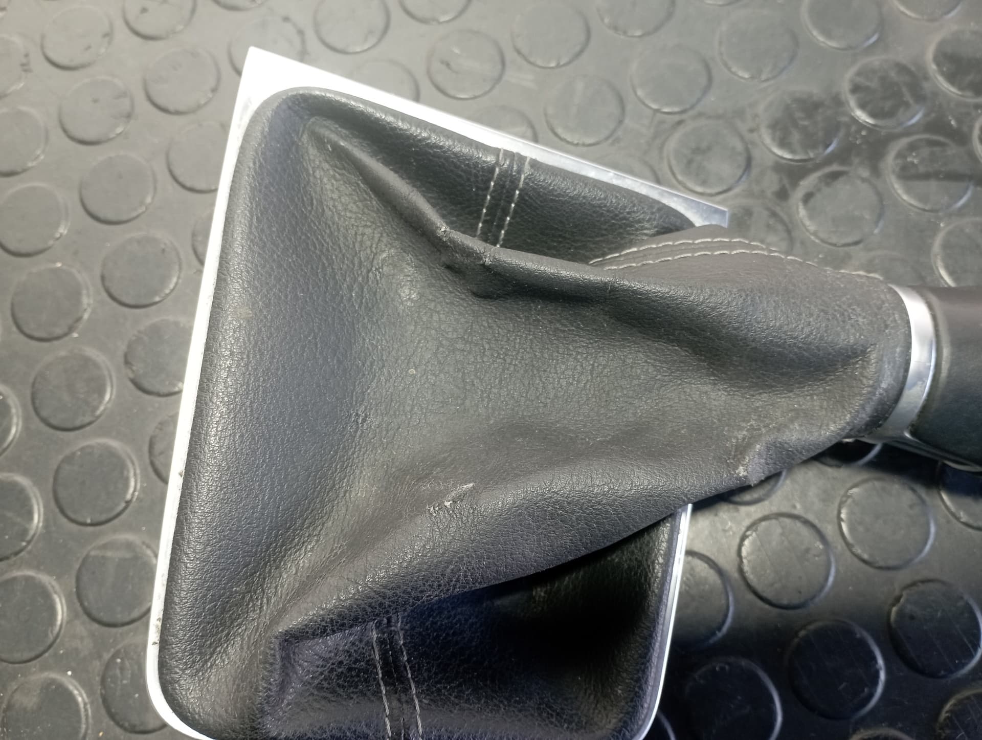 Recambio de POMO PALANCA CAMBIO para VOLKSWAGEN GOLF VII LIM. (5G1) CRL referencia OEM IAM 5G1711113C - BLANCO 3