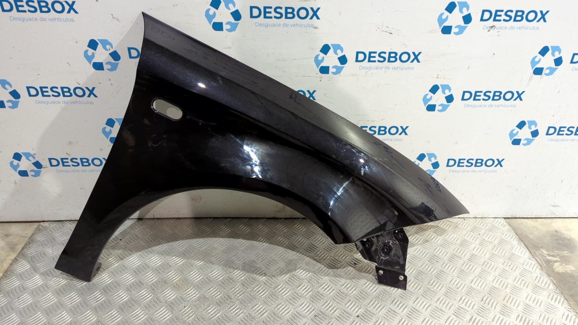 Recambio de ALETA DELANTERA DERECHA para SEAT TOLEDO (5P2) 1.9 TDI BKC - AZUL