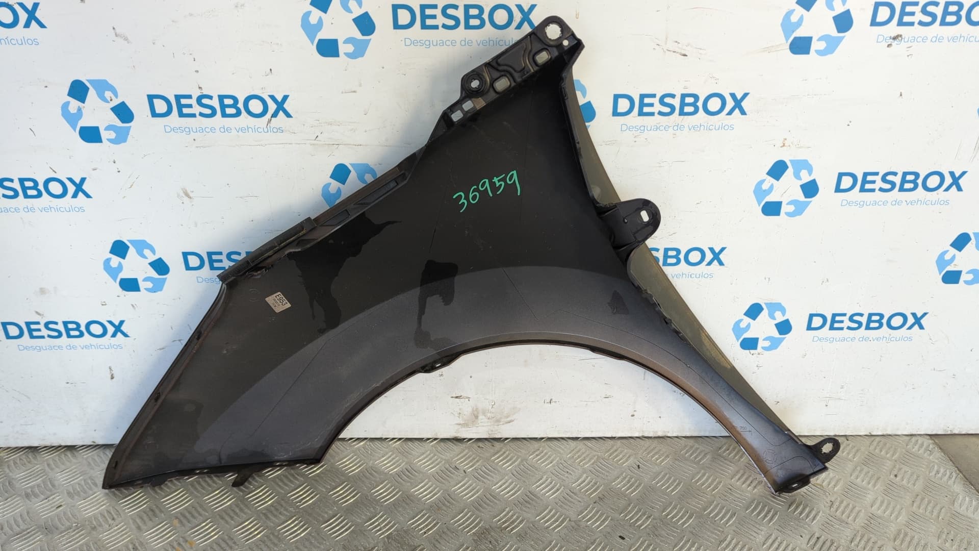 Recambio de ALETA DELANTERA DERECHA para PEUGEOT 3008 1.6 5F01 - NEGRO 3