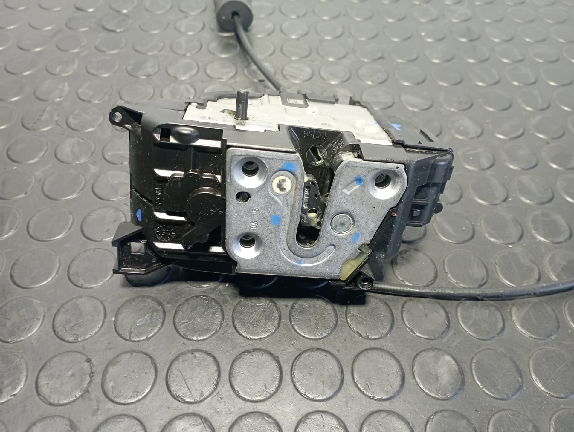 Recambio de CERRADURA PUERTA TRASERA DERECHA para RENAULT SCENIC III 1.2 TCE H5FA4 referencia OEM IAM 825020004R - BLANCO 4