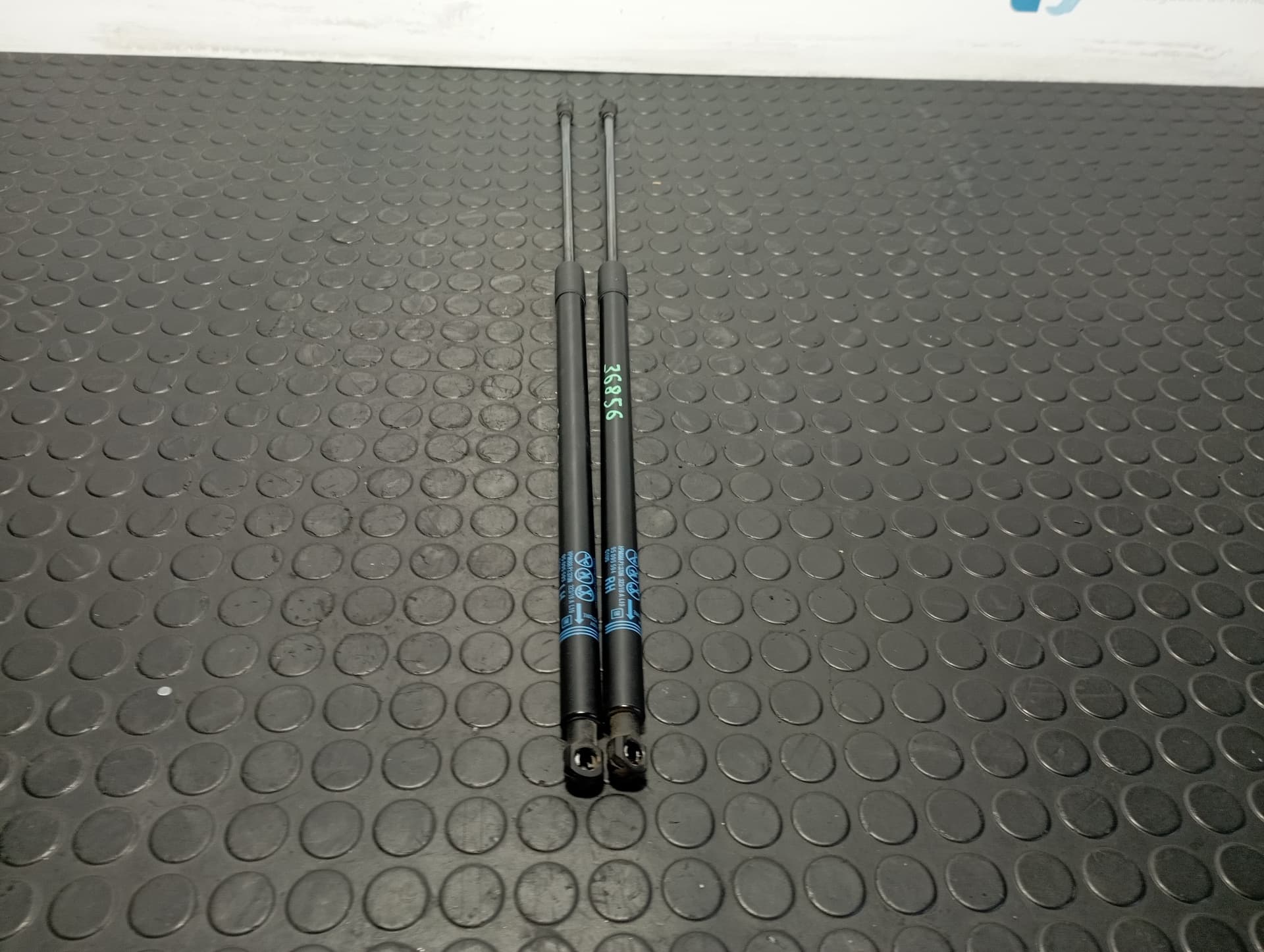 Recambio de AMORTIGUADORES MALETERO / PORTON para OPEL MOKKA X MOKKA X 1.3 I B14NET referencia OEM IAM 95095593 - NEGRO 2