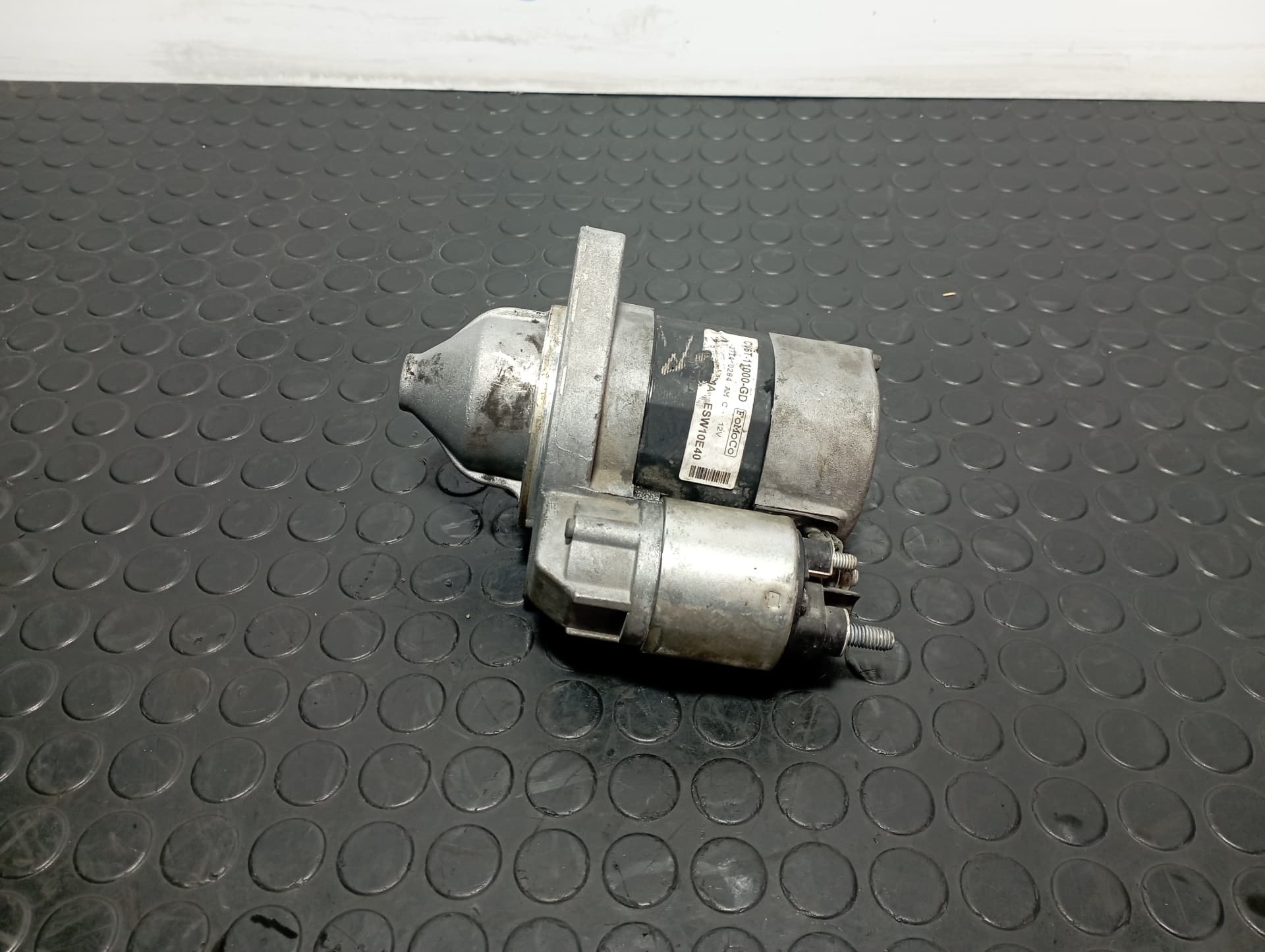 Recambio de MOTOR ARRANQUE para FORD FIESTA (CCN) Black Edition SFJA referencia OEM IAM CV6T11000GD - BLANCO 2