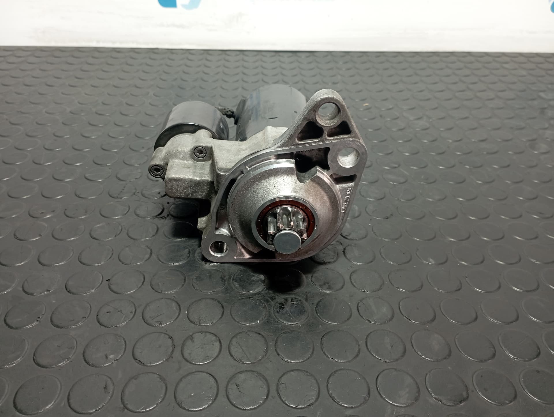 Recambio de MOTOR ARRANQUE para VOLKSWAGEN BORA BERLINA (1J2) 1.6 AZD referencia OEM IAM 0001121006 - GRIS 3