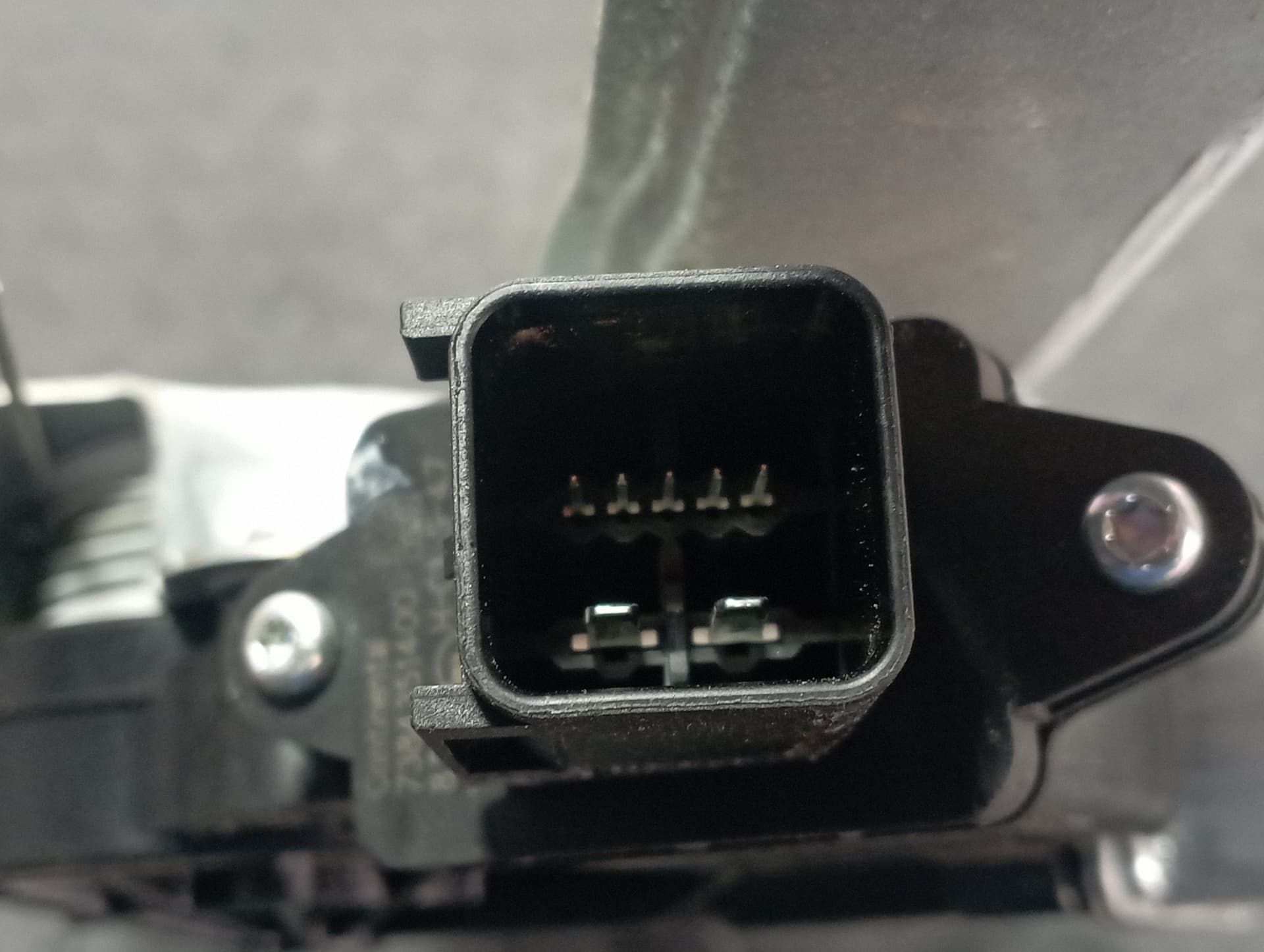 Recambio de ELEVALUNAS TRASERO IZQUIERDO para OPEL MOKKA X MOKKA X 1.3 I B14NET referencia OEM IAM 98920SUV20 - NEGRO 3