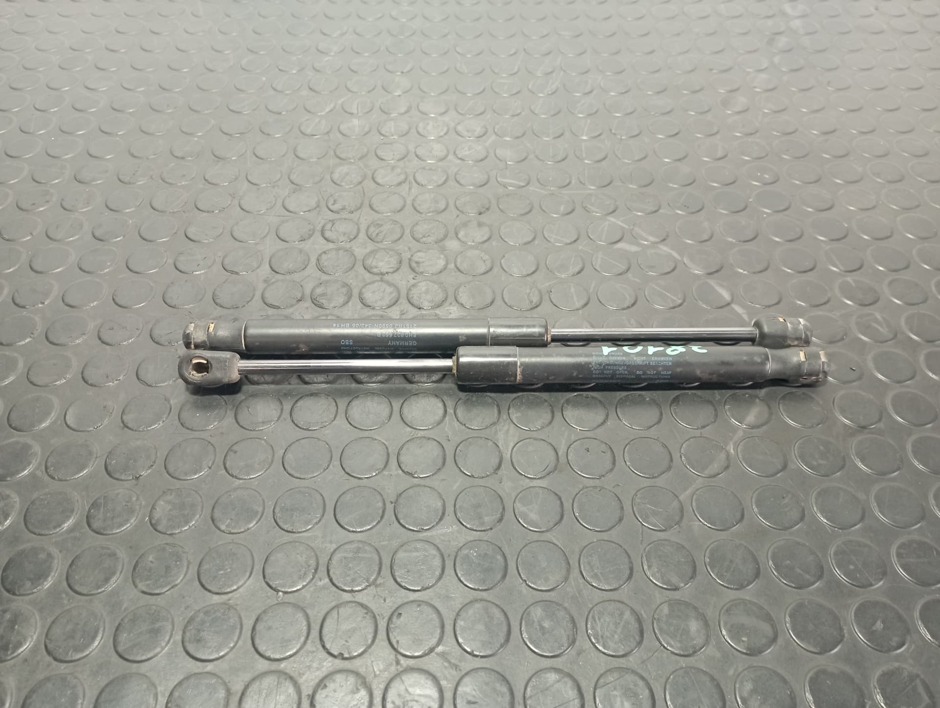 Recambio de AMORTIGUADORES MALETERO / PORTON para AUDI A4 CABRIO (8H) 3.0 TDI ASB referencia OEM IAM 8H0827552B - AZUL 3
