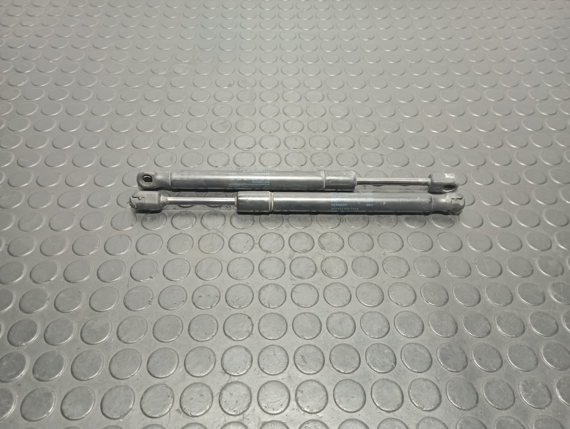 Recambio de AMORTIGUADORES MALETERO / PORTON para AUDI A4 BERLINA (8E) 2.0 TDI BRE referencia OEM IAM 8E5827552J - AZUL 2