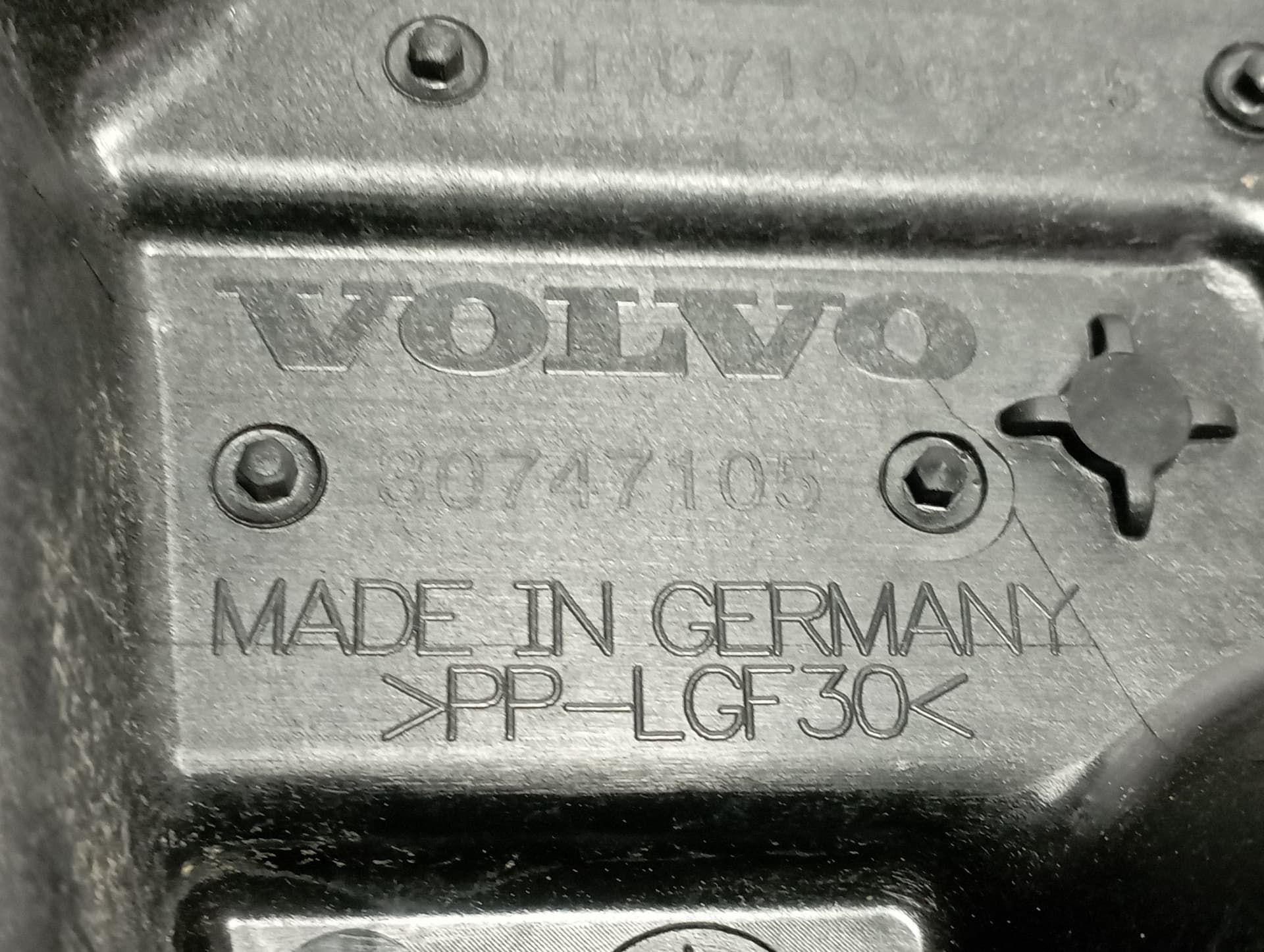 Recambio de ELEVALUNAS TRASERO IZQUIERDO para VOLVO XC 40 2.0 D D4204T16 referencia OEM IAM 30747105 - AZUL 3