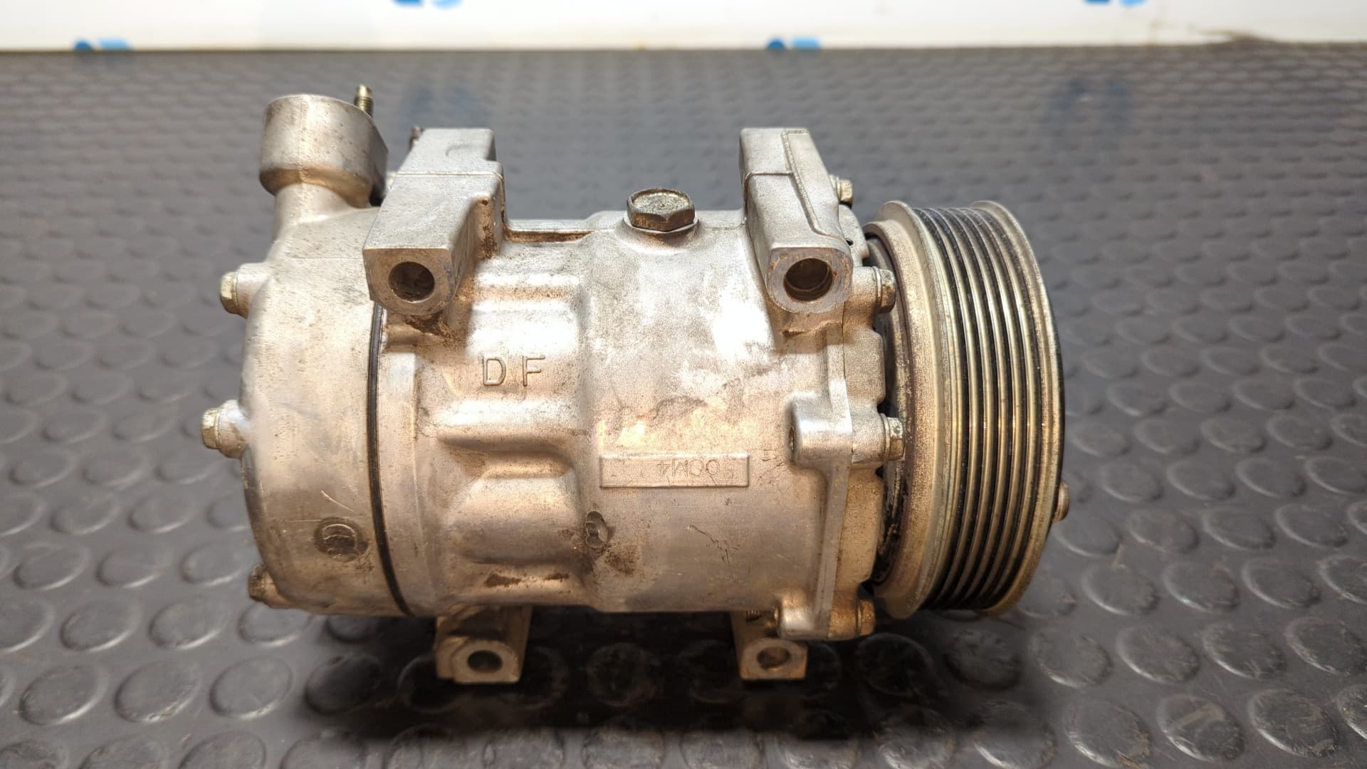 Recambio de COMPRESOR AIRE ACONDICIONADO para PEUGEOT PARTNER (S2) * 9HW referencia OEM IAM 9659232180 - BLANCO 3