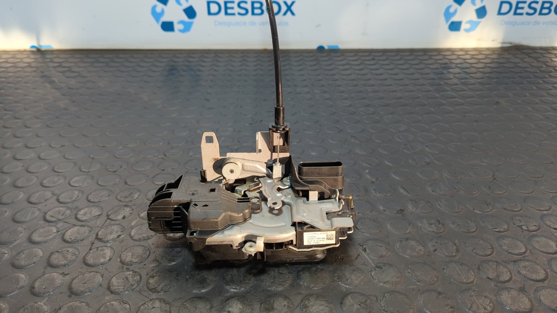 Recambio de CERRADURA PUERTA DELANTERA IZQUIERDA para VOLVO XC 40 2.0 D D4204T16 referencia OEM IAM 31349890 - AZUL