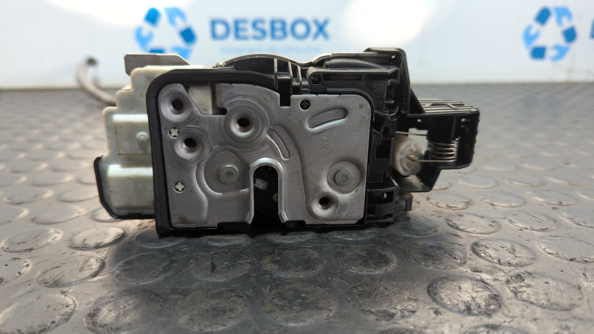 Recambio de CERRADURA PUERTA DELANTERA DERECHA para VOLVO XC 40 2.0 D D4204T16 referencia OEM IAM 31349891 - AZUL 2
