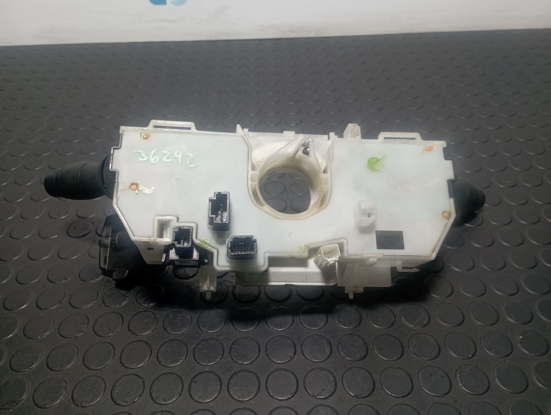 Recambio de MANDO MULTIFUNCION para RENAULT LAGUNA GRANDTOUR III Dynamique M9RB8 referencia OEM IAM 255670001R - GRIS 4