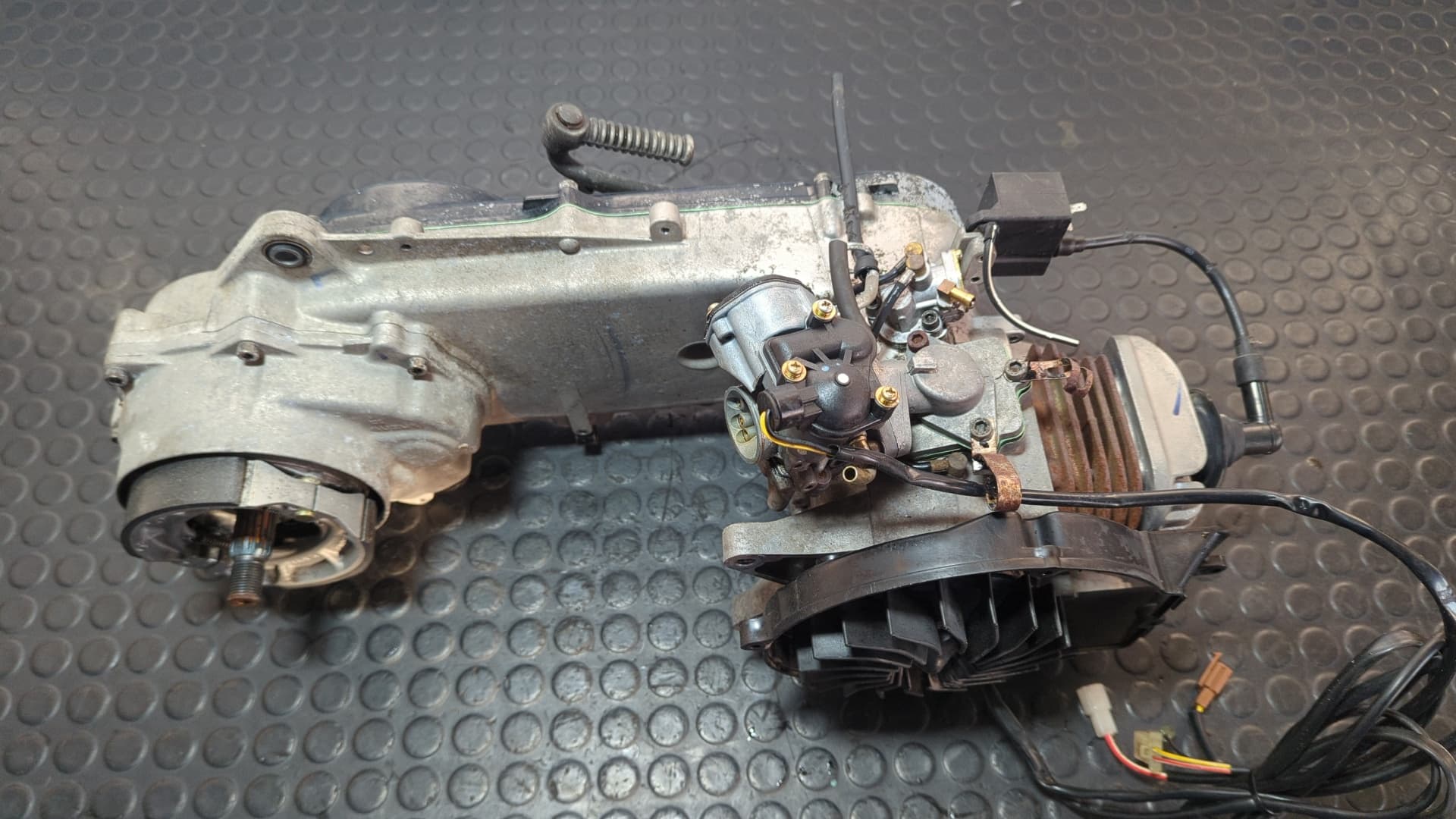 Recambio de MOTOR  para SUZUKI ADDRESS 49CC 49CC referencia OEM IAM A162 - NEGRO 4