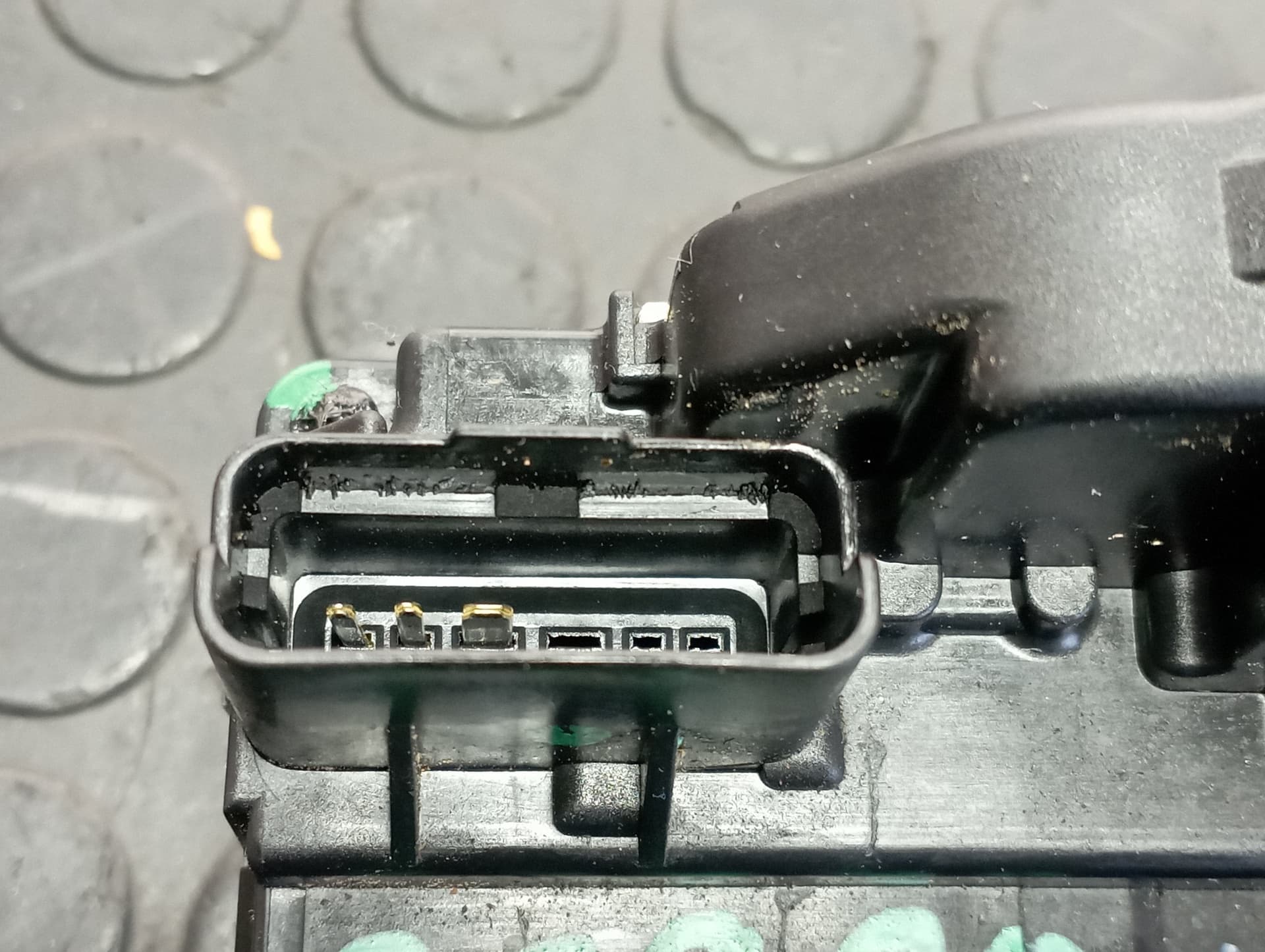 Recambio de CERRADURA PUERTA TRASERA IZQUIERDA para NISSAN NOTE 1.2 3 CIL HR12 referencia OEM IAM 825013VV0A - BLANCO 4