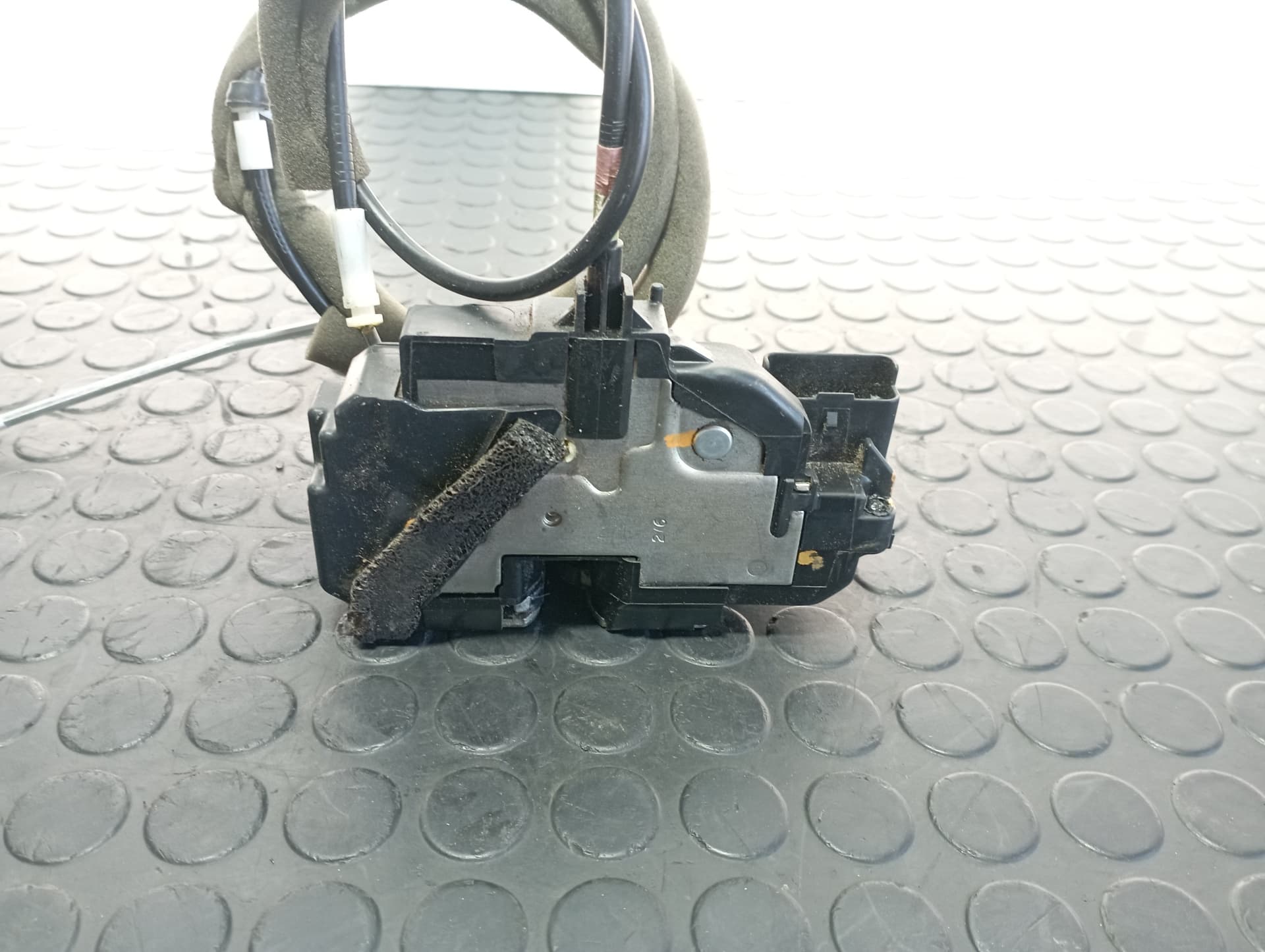 Recambio de CERRADURA PUERTA DELANTERA IZQUIERDA para NISSAN NOTE 1.2 3 CIL HR12 referencia OEM IAM 805013VV1A - BLANCO 3