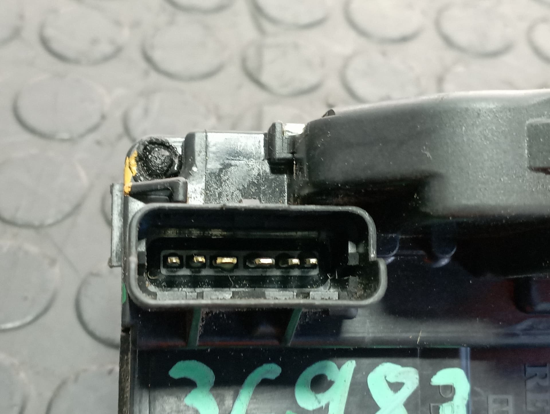 Recambio de CERRADURA PUERTA DELANTERA IZQUIERDA para NISSAN NOTE 1.2 3 CIL HR12 referencia OEM IAM 805013VV1A - BLANCO 2