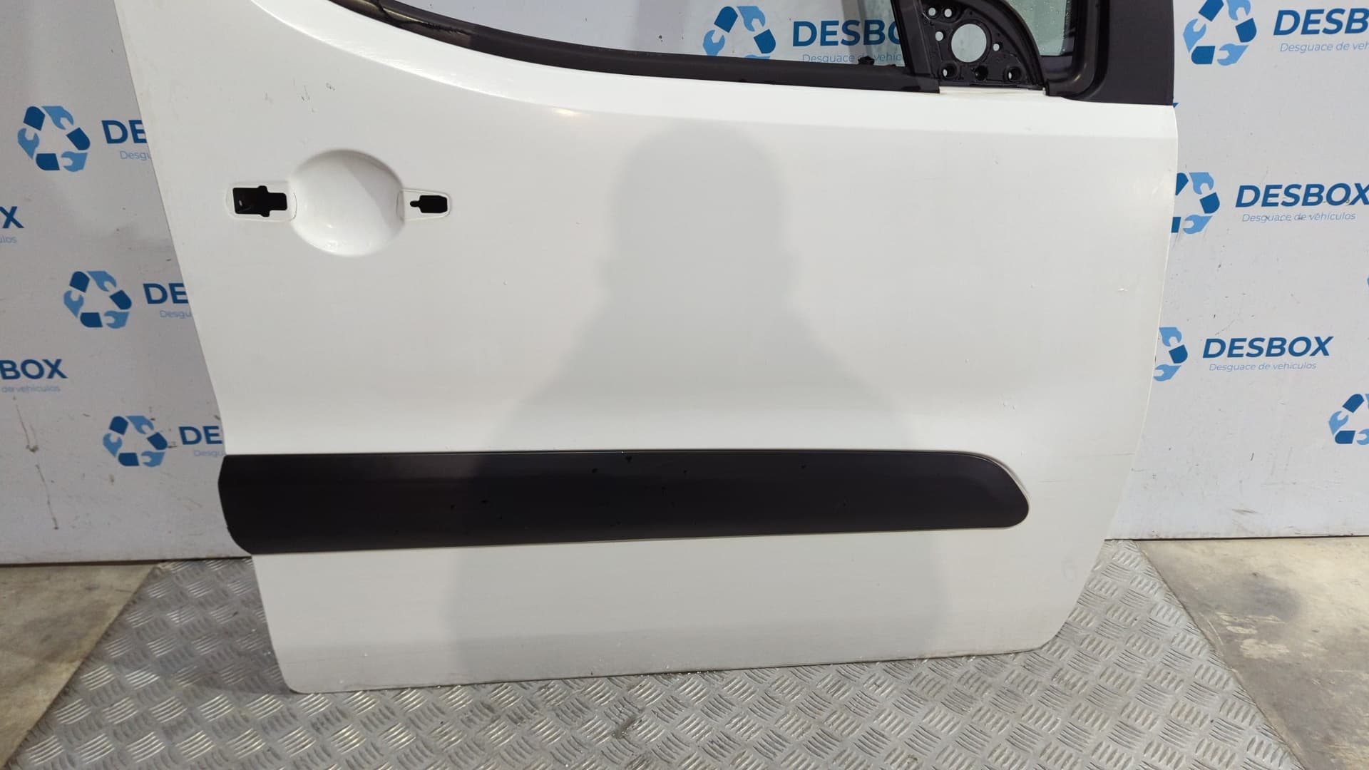 Recambio de PUERTA DELANTERA DERECHA para PEUGEOT PARTNER KOMBI 9HX/9H2 - BLANCO 4