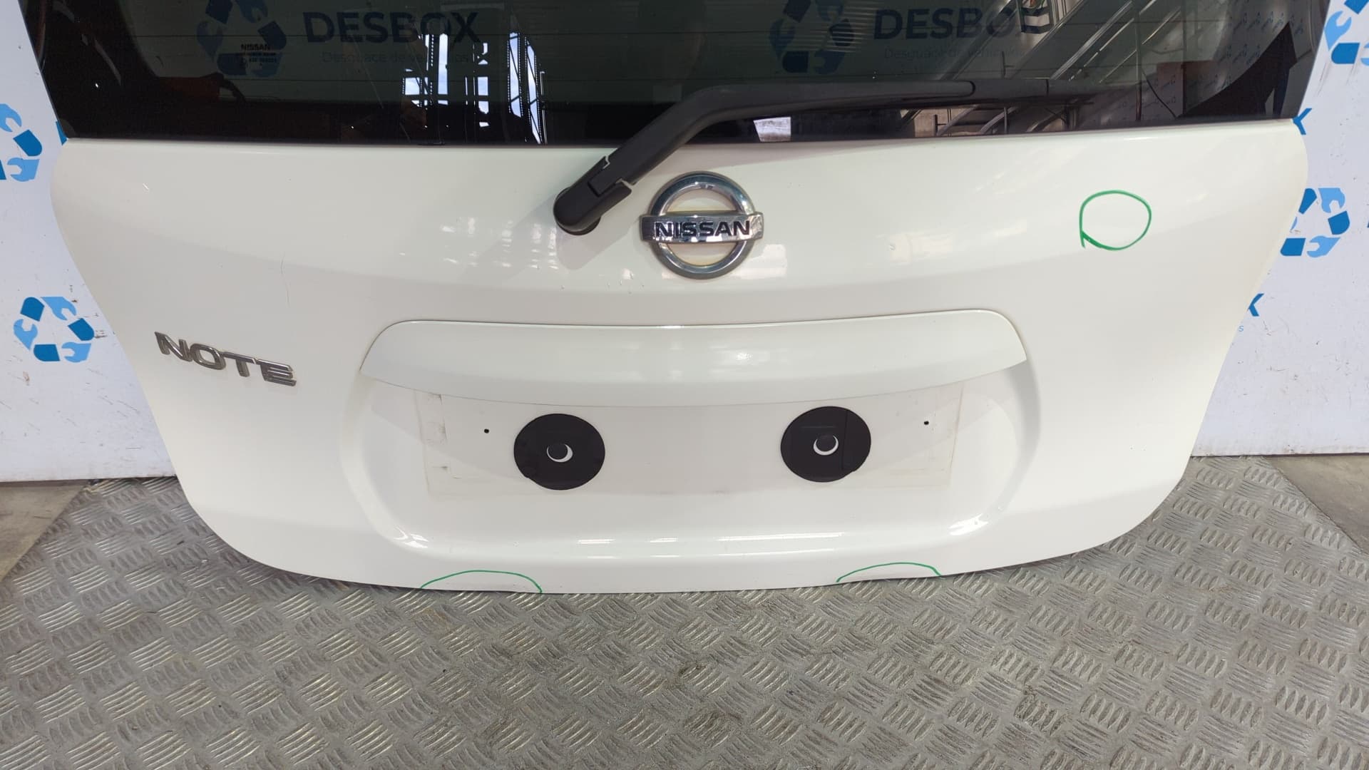 Recambio de PORTON TRASERO para NISSAN NOTE HR12 - BLANCO 3