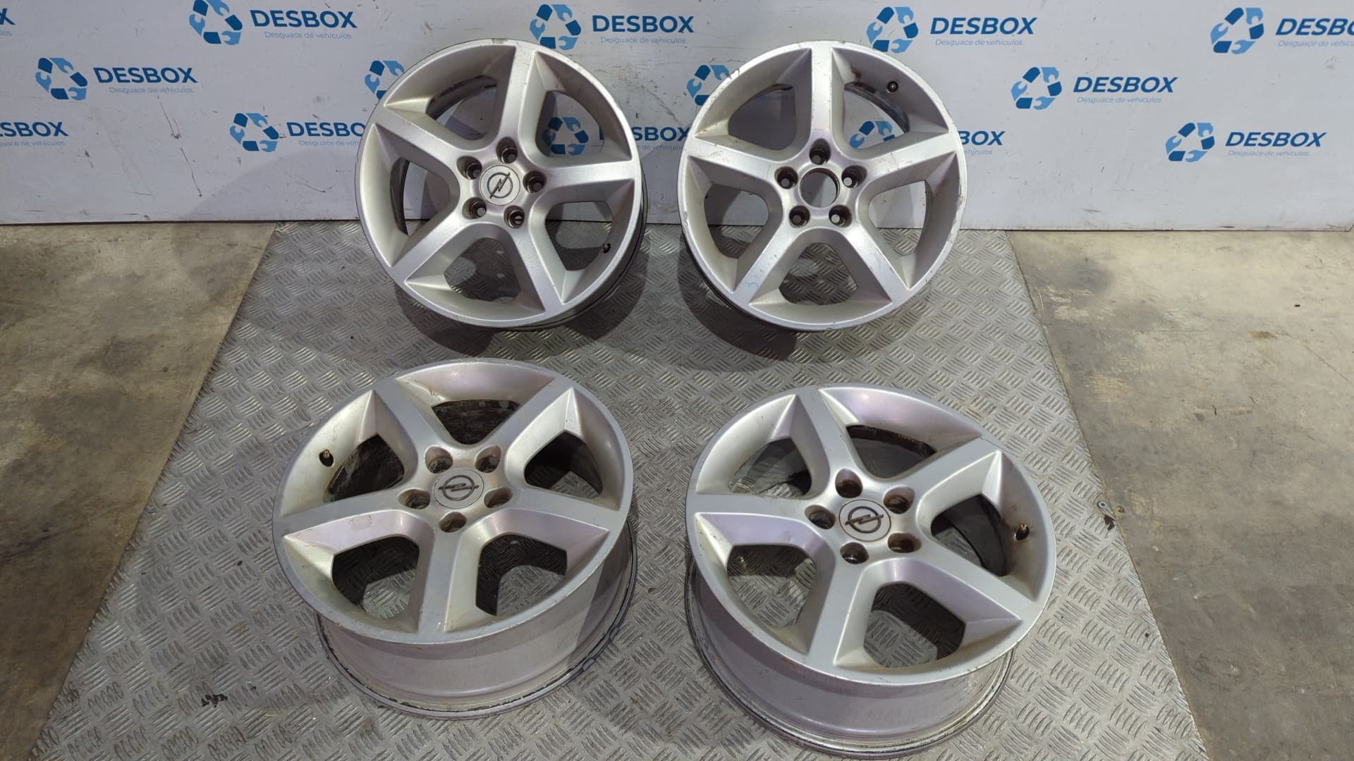 Recambio de JUEGO LLANTAS para OPEL ASTRA GTC Enjoy Z16XEP - NEGRO