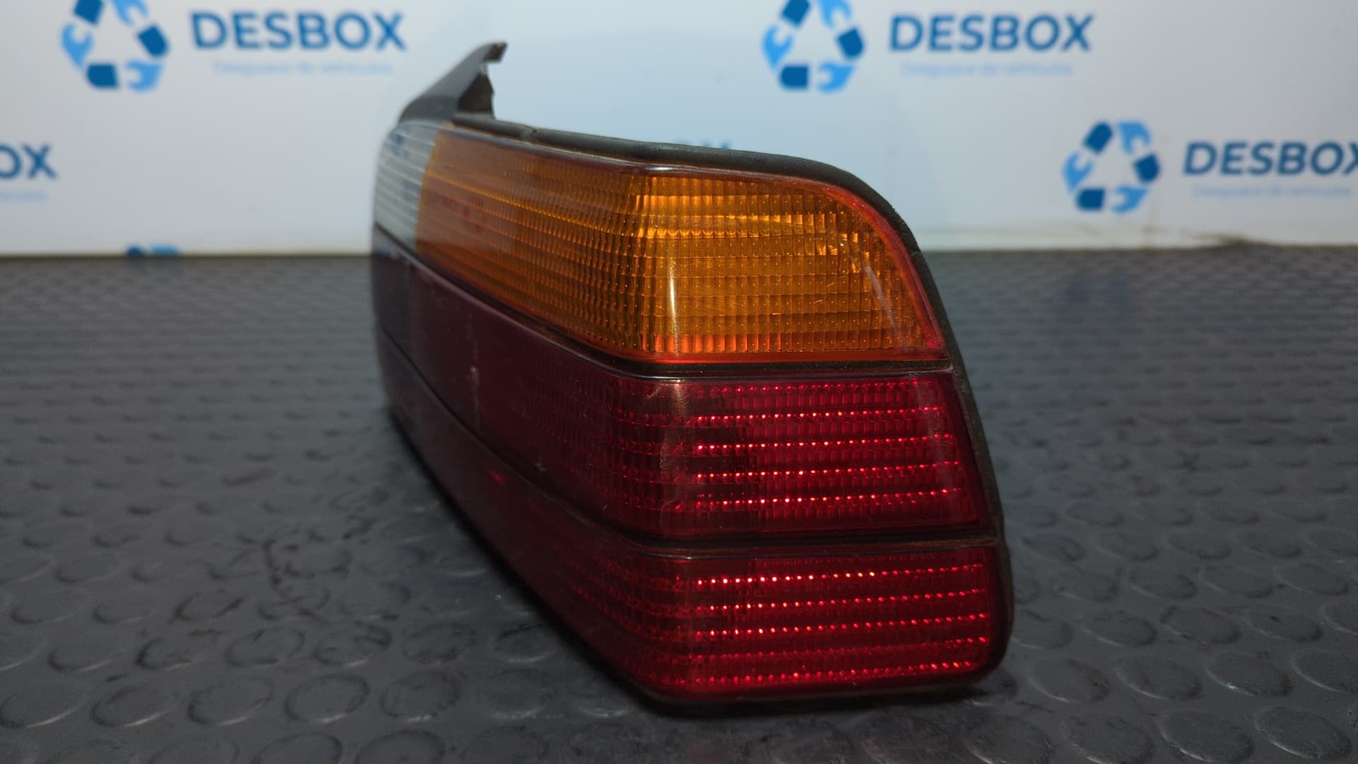 Recambio de PILOTO TRASERO DERECHO para BMW SERIE 3 COUPE (E36) referencia OEM IAM 1393224 2
