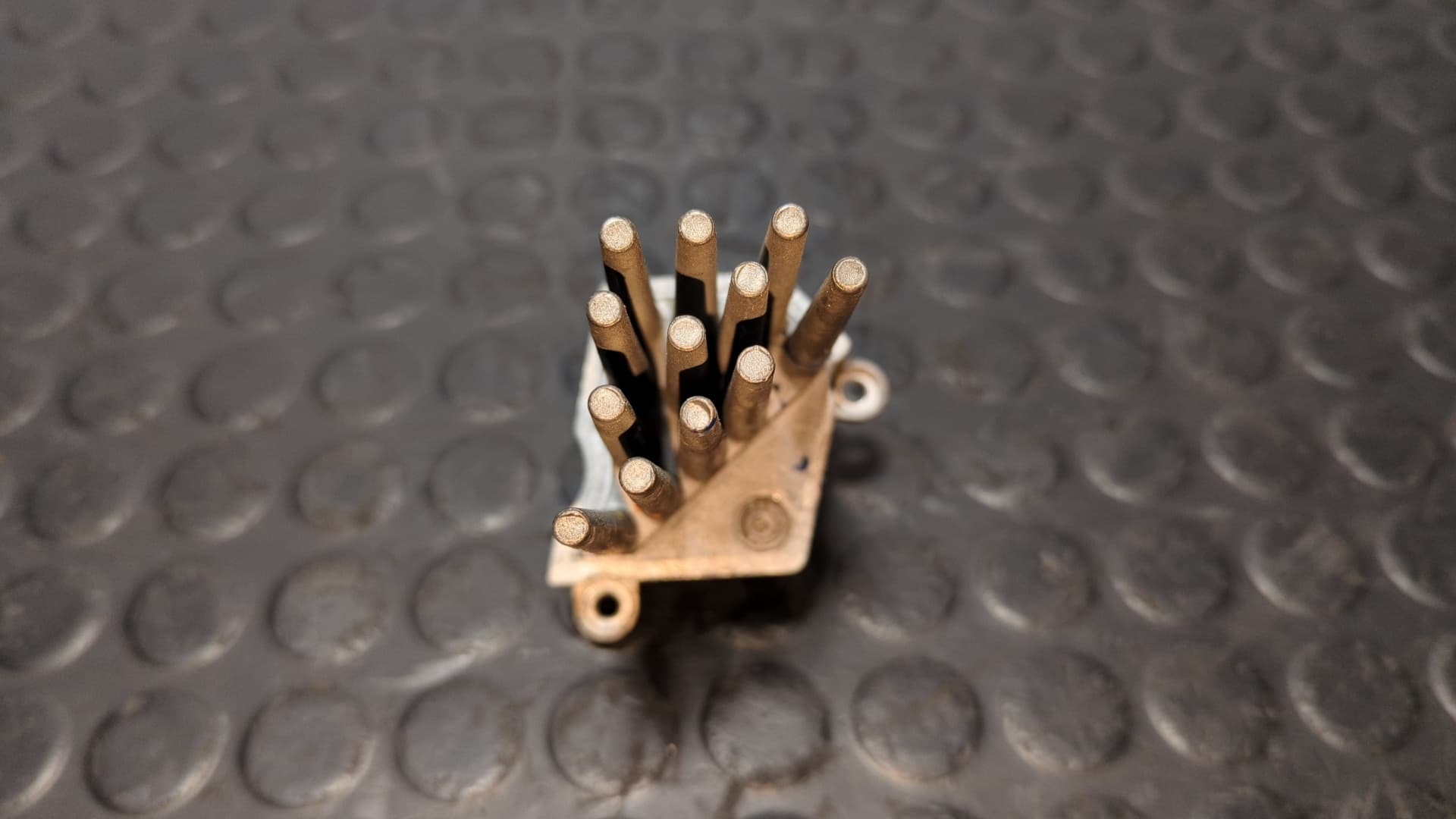 Recambio de RESISTENCIA CALEFACCION para BMW SERIE 3 BERLINA (E46) 204D1 referencia OEM IAM 64118383835 2