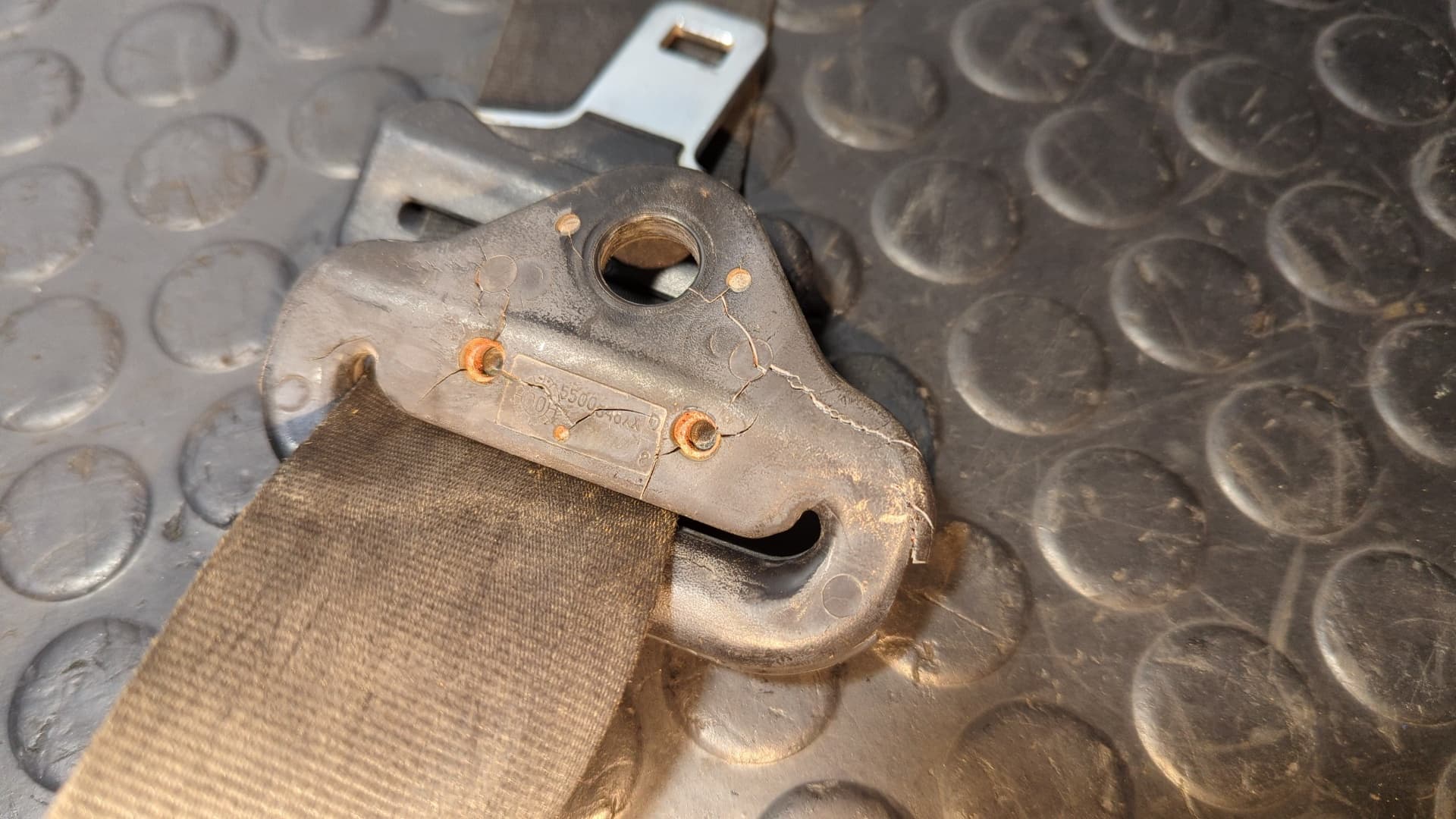 Recambio de CINTURON DELANTERO IZQUIERDO para CITROEN SAXO 1.6 NFZ NFZ referencia OEM IAM A506224 - GRIS 6