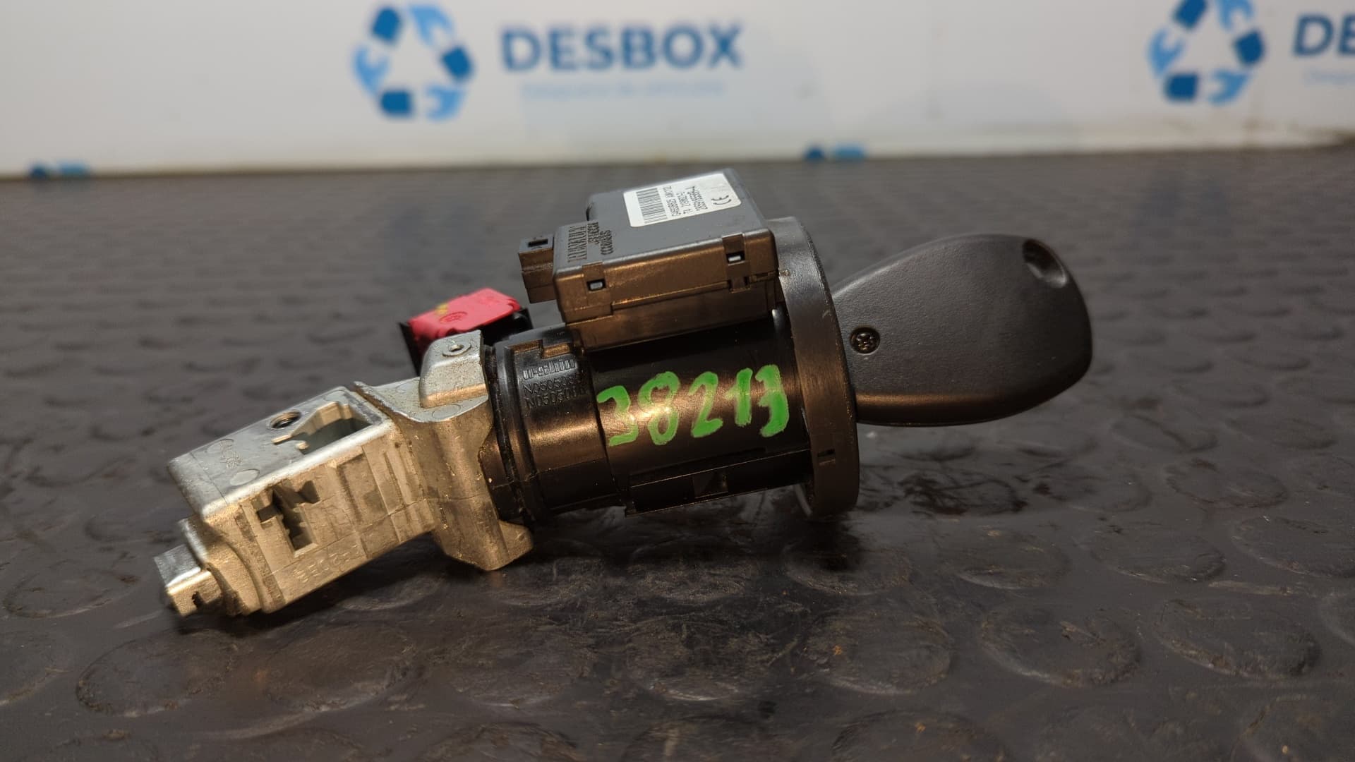 Recambio de CONMUTADOR DE ARRANQUE para DACIA DUSTER 1.2 GASOLINA H5F referencia OEM IAM 285916556R - BLANCO 4