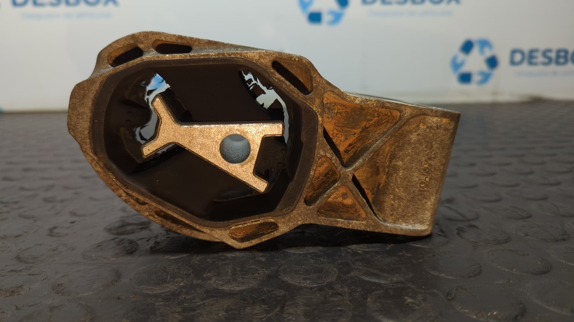 Recambio de SOPORTE CAMBIO para VOLVO XC 40 2.0 D D4204T16 referencia OEM IAM 8888765038 - AZUL