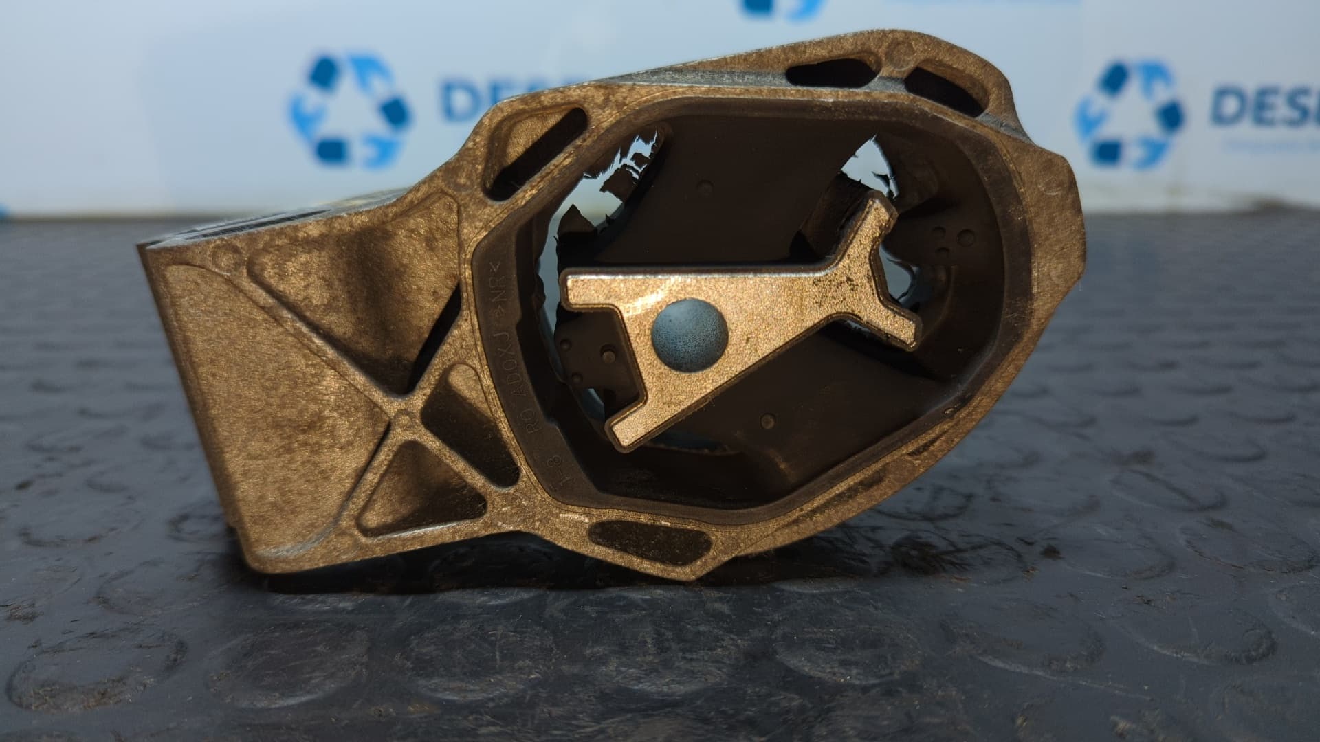Recambio de SOPORTE CAMBIO para VOLVO XC 40 2.0 D D4204T16 referencia OEM IAM 8888765038 - AZUL 4