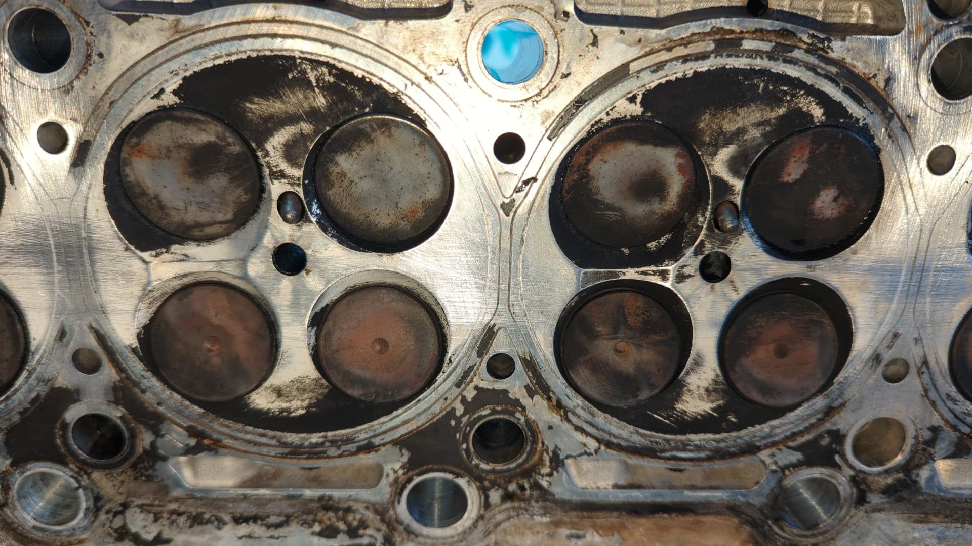 Recambio de CULATA para MERCEDES-BENZ CLASE M (W163) OM612963 referencia OEM IAM A6120102320 4