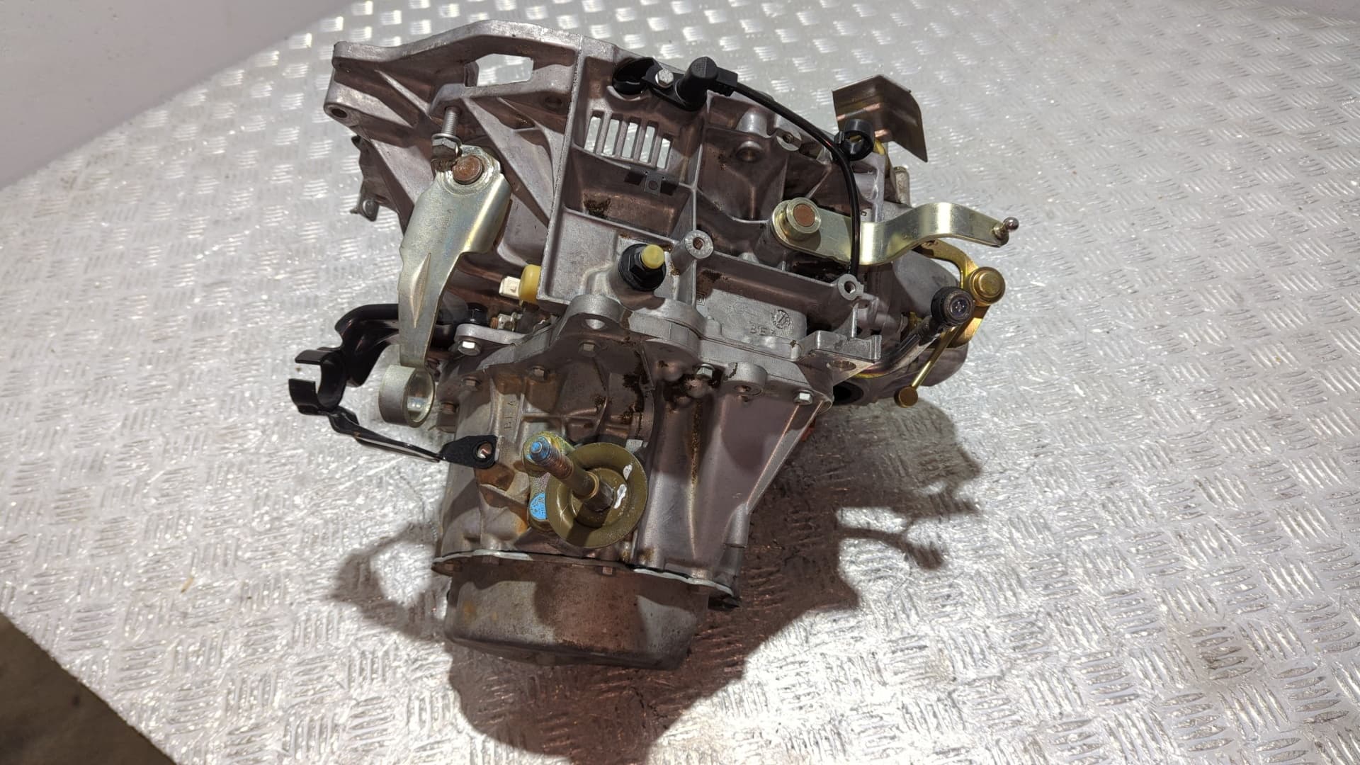Recambio de CAJA CAMBIOS para CITROEN XANTIA BERLINA DHX referencia OEM IAM 20TA59 - GRIS 4